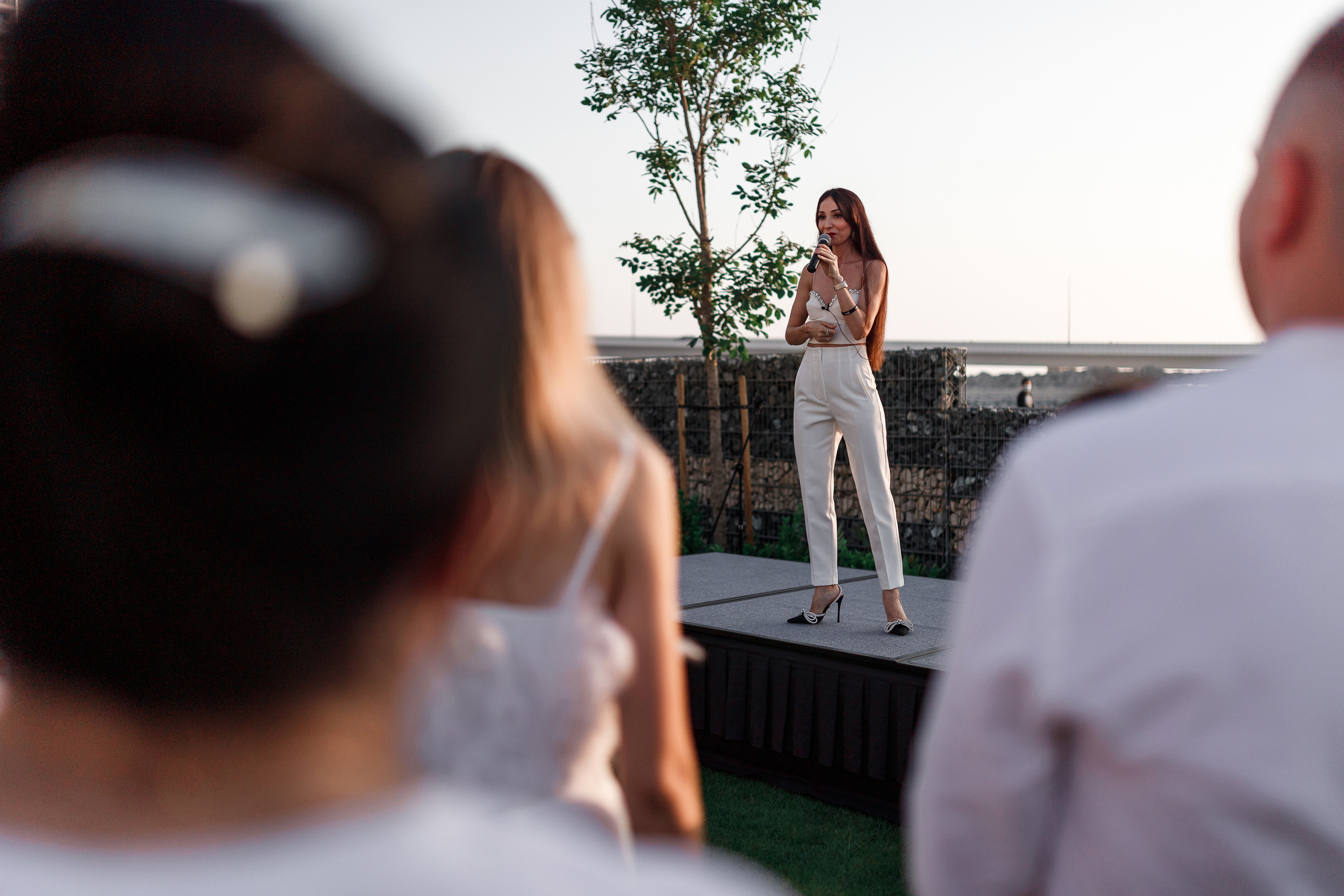 Дубай. Белая вечеринка. Фотограф Олег Сотник