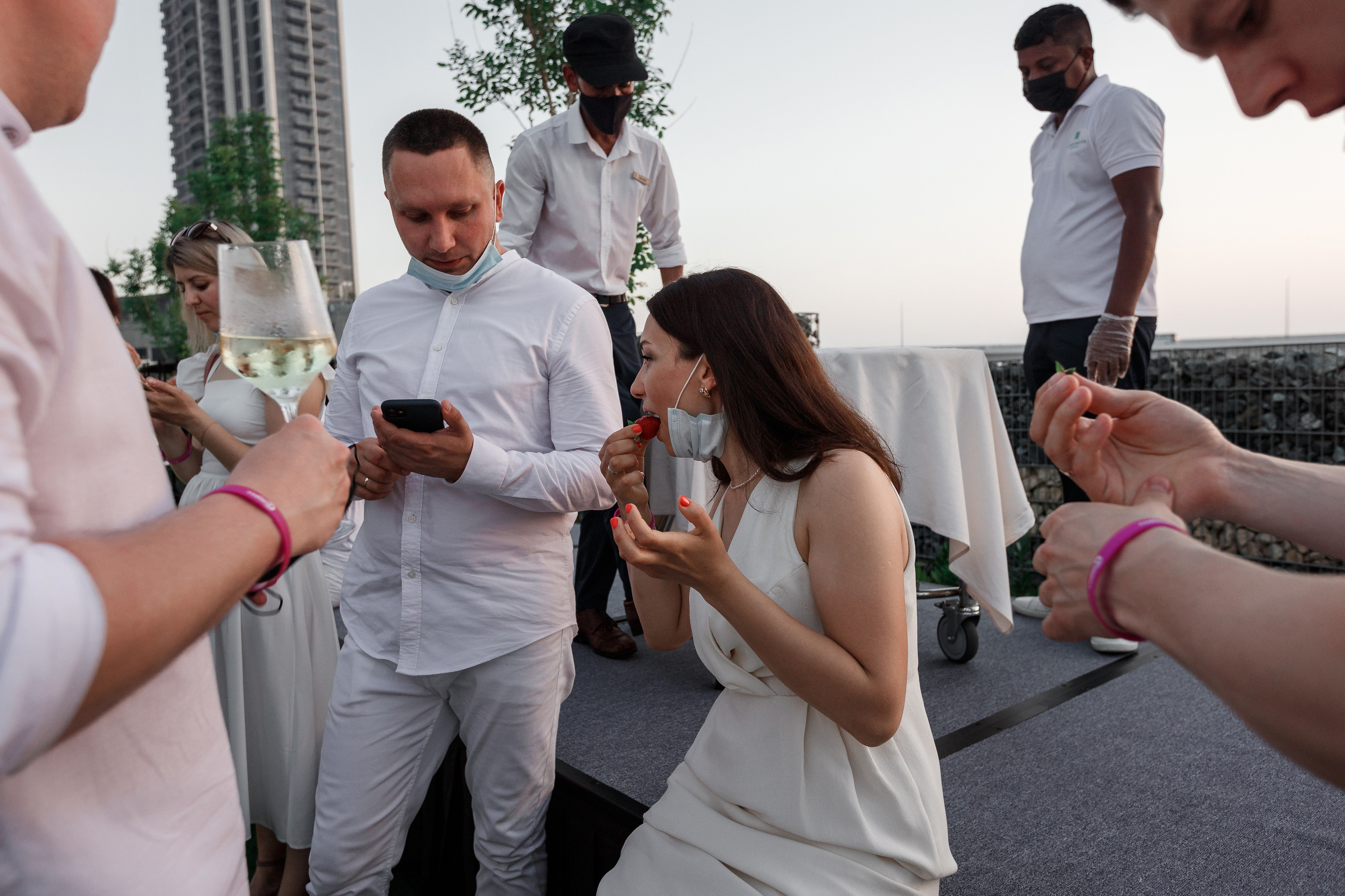 Дубай. Белая вечеринка. Фотограф Олег Сотник