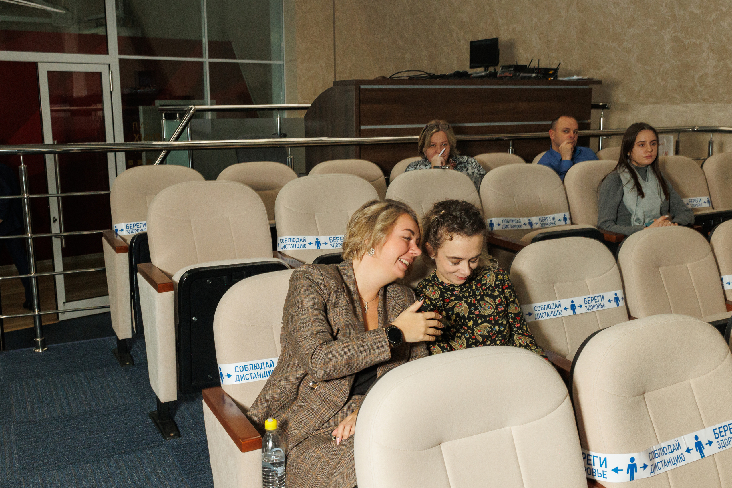 Конференция в Омске для Хатакон. Фотограф Олег Сотник