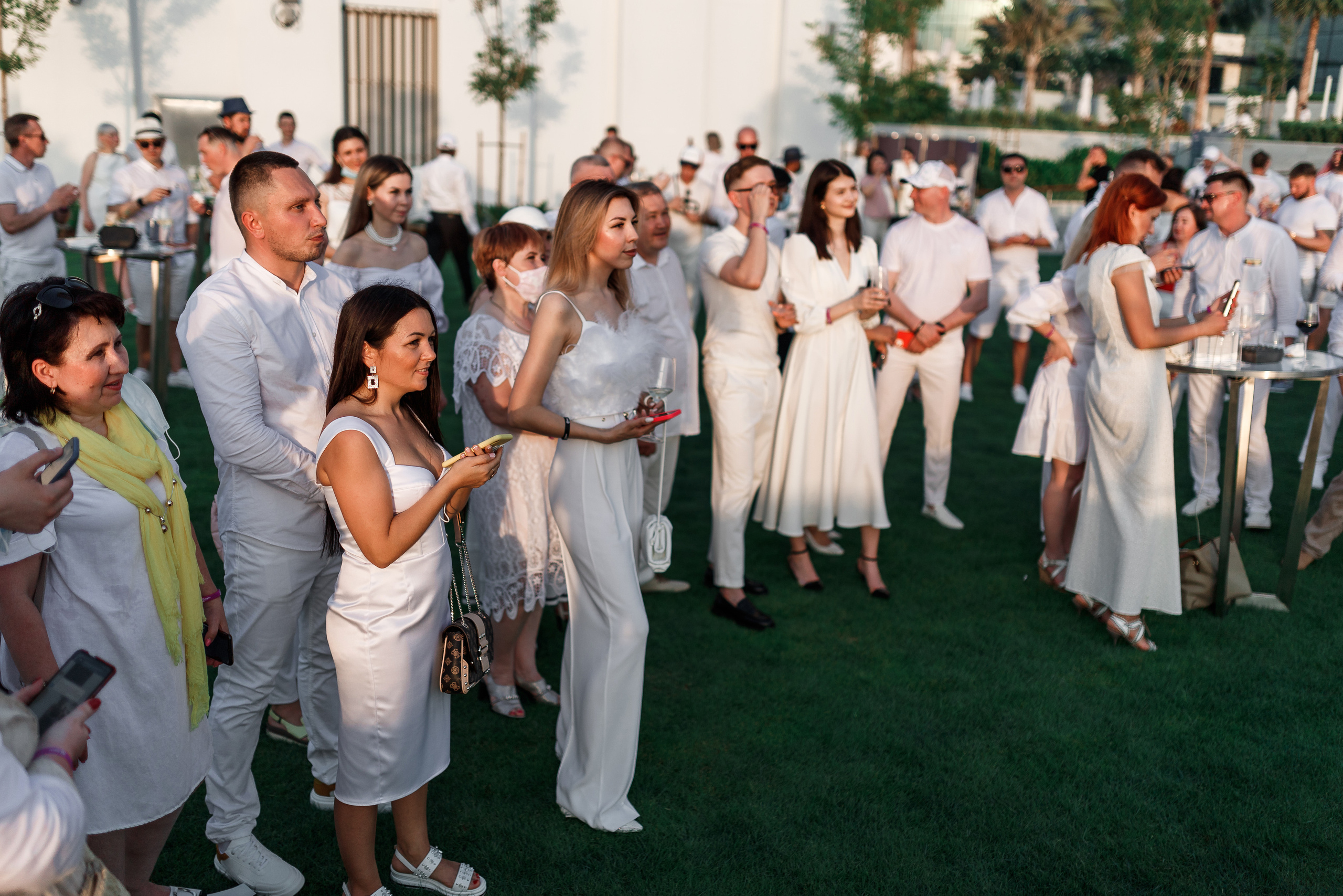 Дубай. Белая вечеринка. Фотограф Олег Сотник