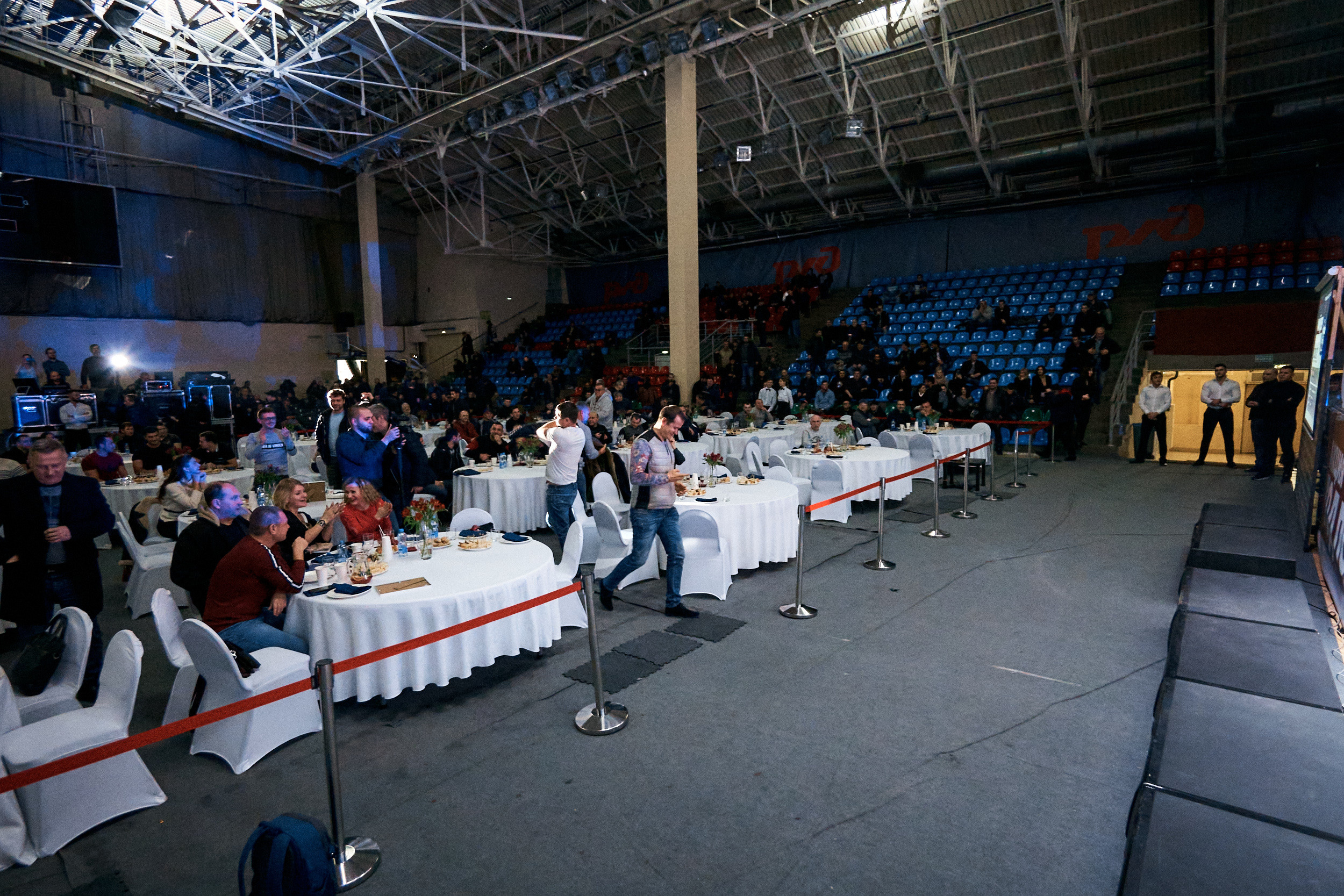 Фонбет 25 лет. Фотограф Олег Сотник