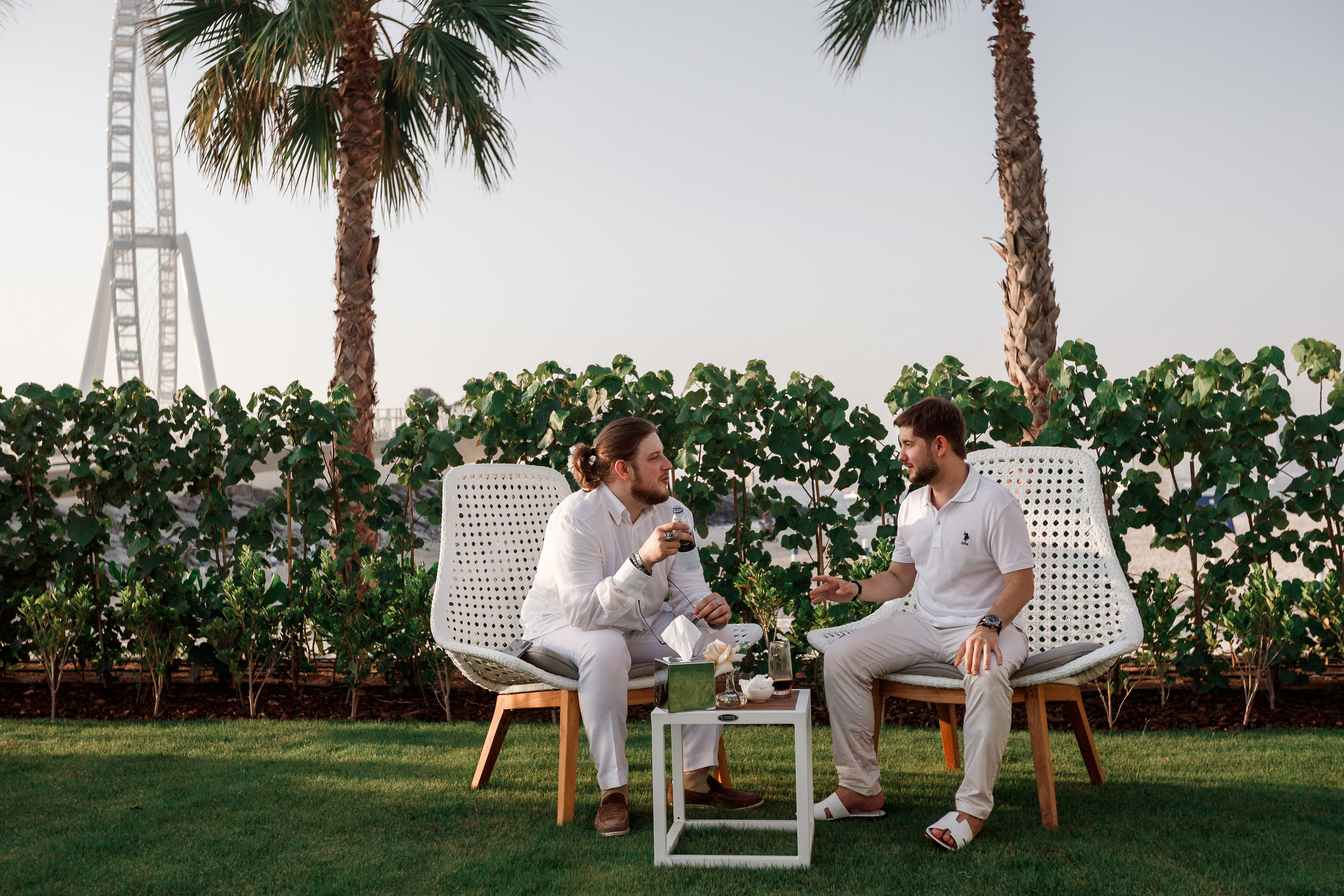 Дубай. Белая вечеринка. Фотограф Олег Сотник