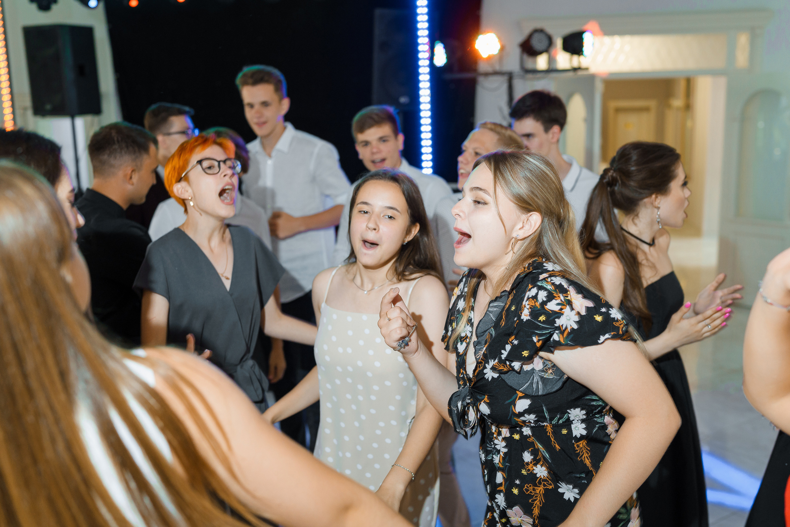 Выпускной в Усадьбе Голицына. Фотограф Олег Сотник