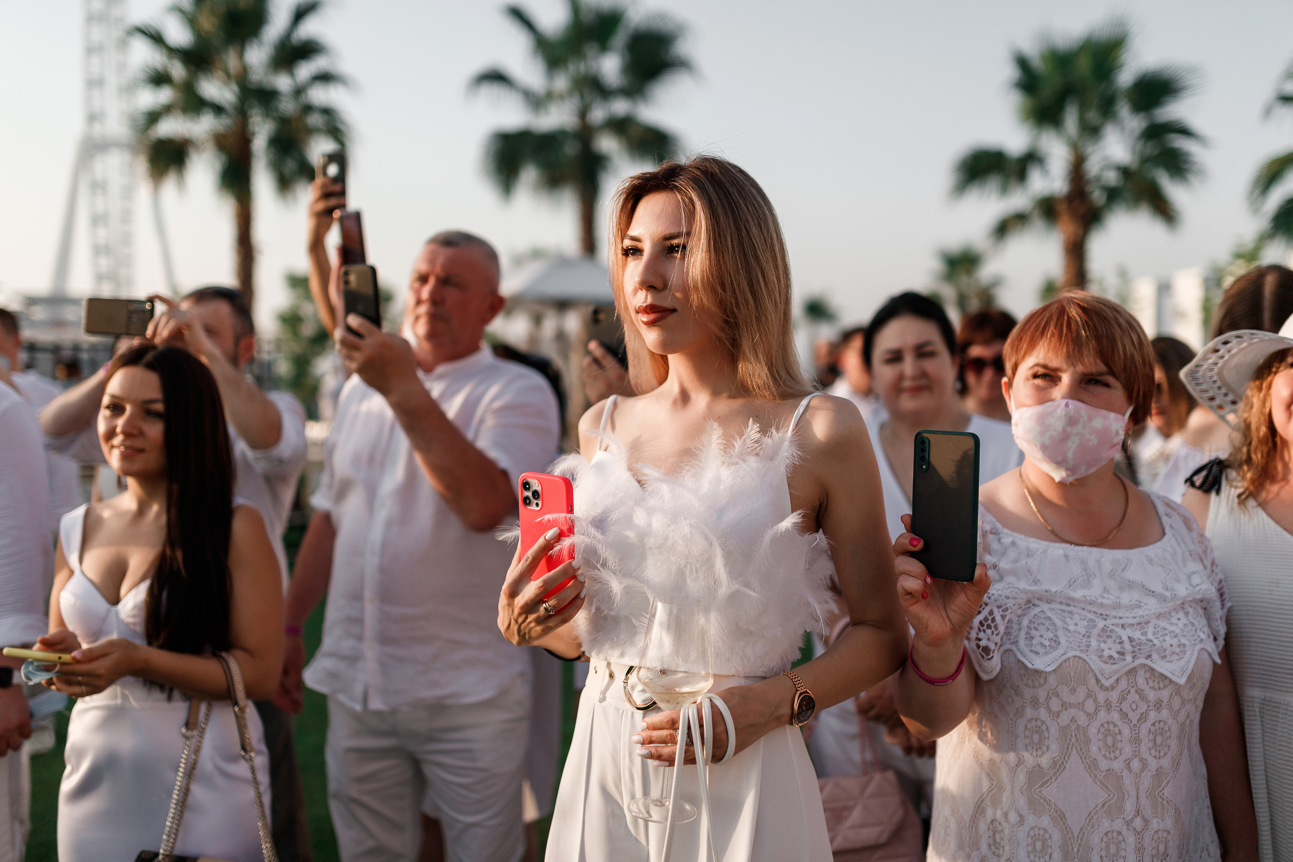 Дубай. Белая вечеринка. Фотограф Олег Сотник