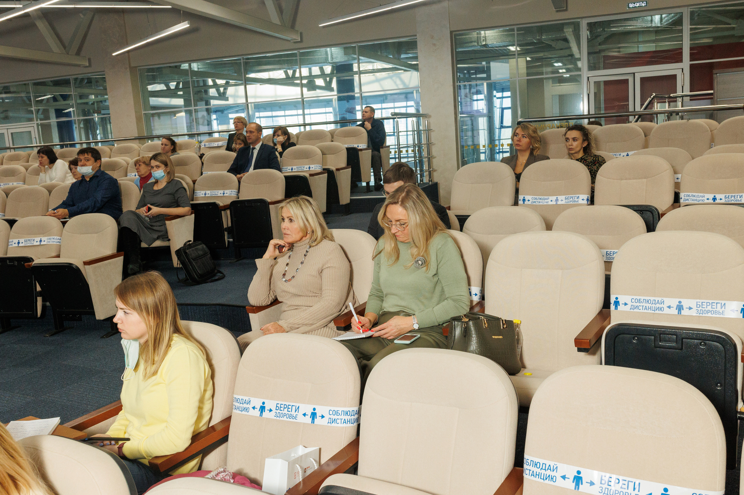 Конференция в Омске для Хатакон. Фотограф Олег Сотник