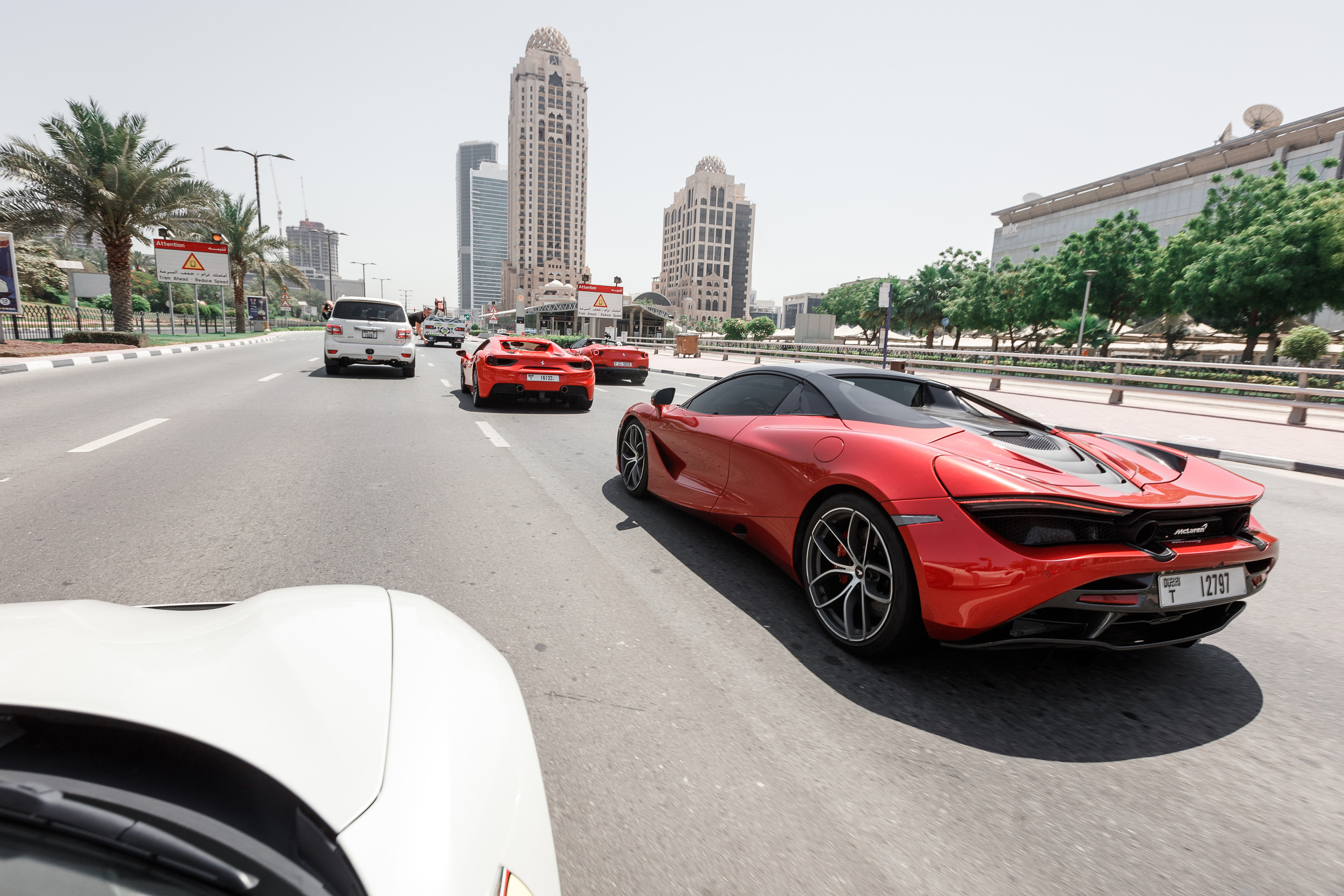 Дубай. Гонки на Ferrari. Фотограф Олег Сотник