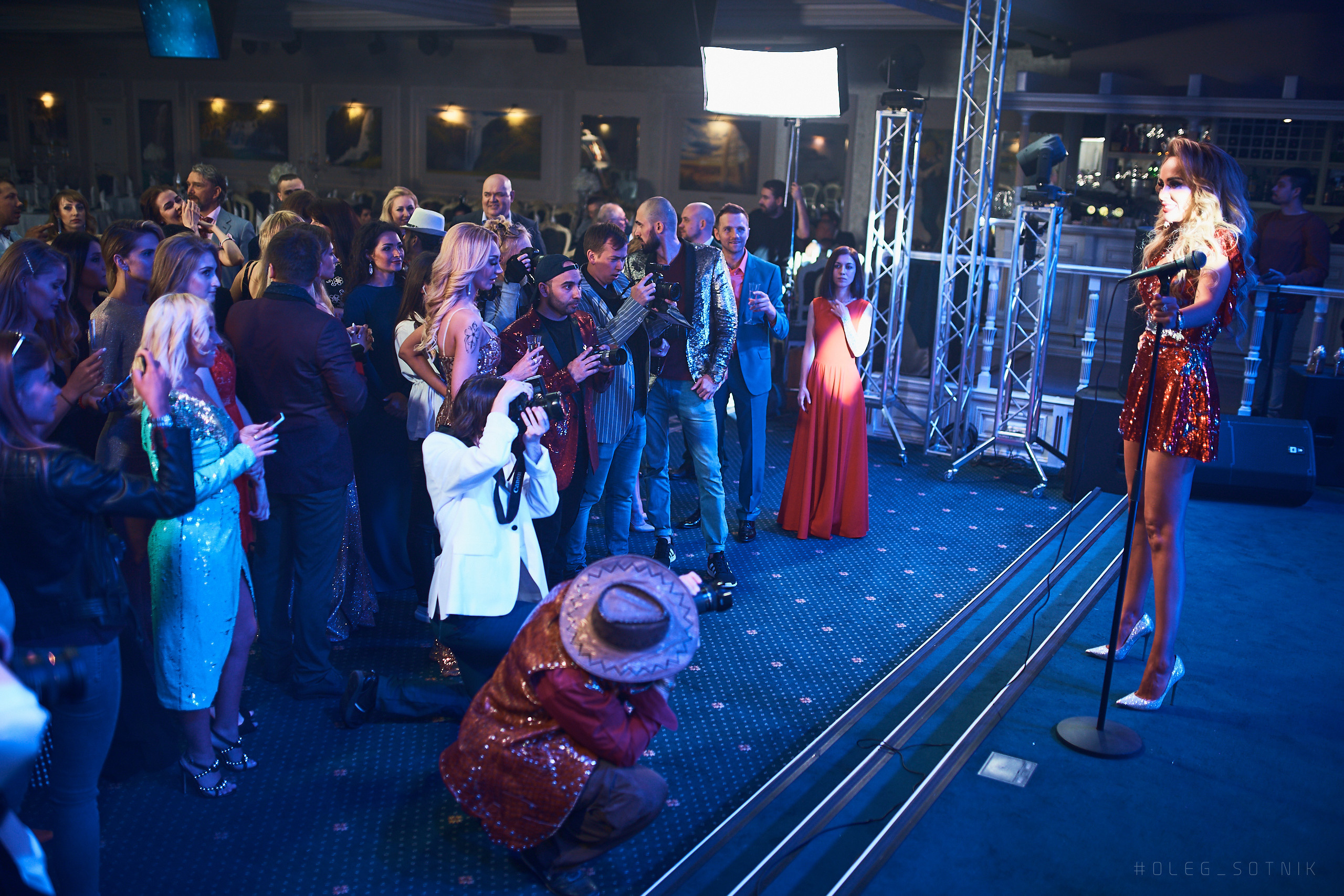 Репортаж со съемок клипа Калашниковой для Воробьева. Фотограф Олег Сотник