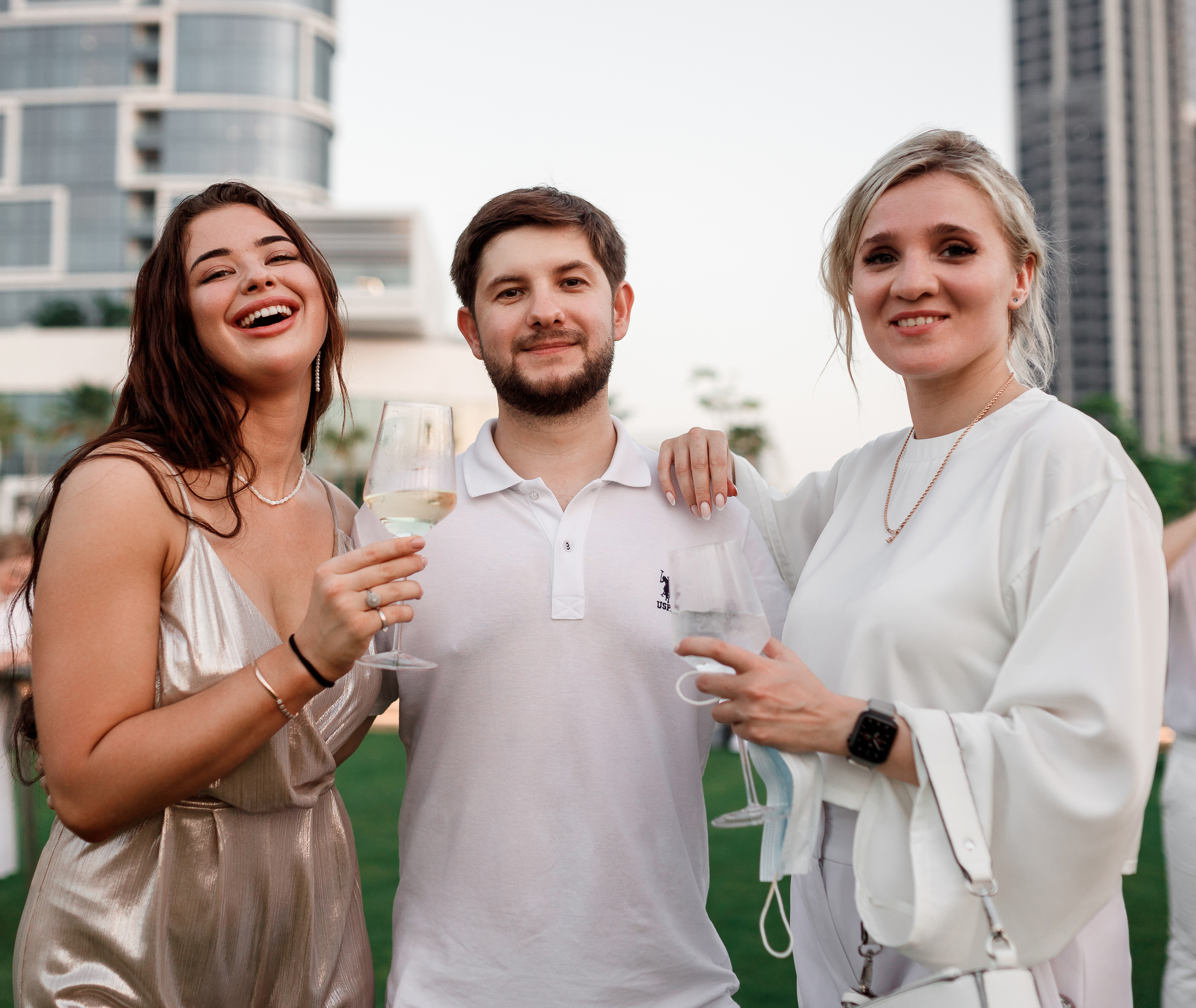 Дубай. Белая вечеринка. Фотограф Олег Сотник