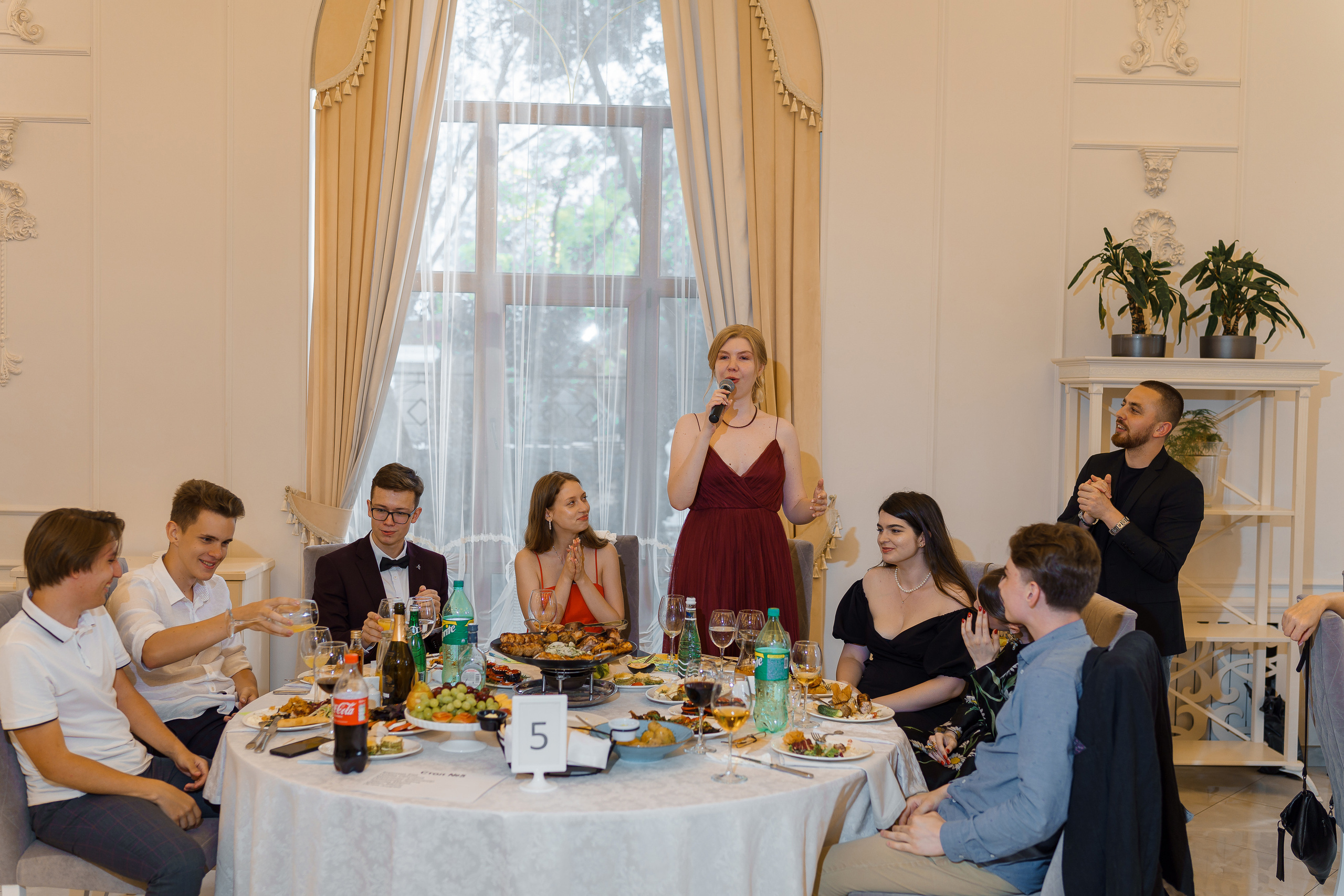 Выпускной в Усадьбе Голицына. Фотограф Олег Сотник