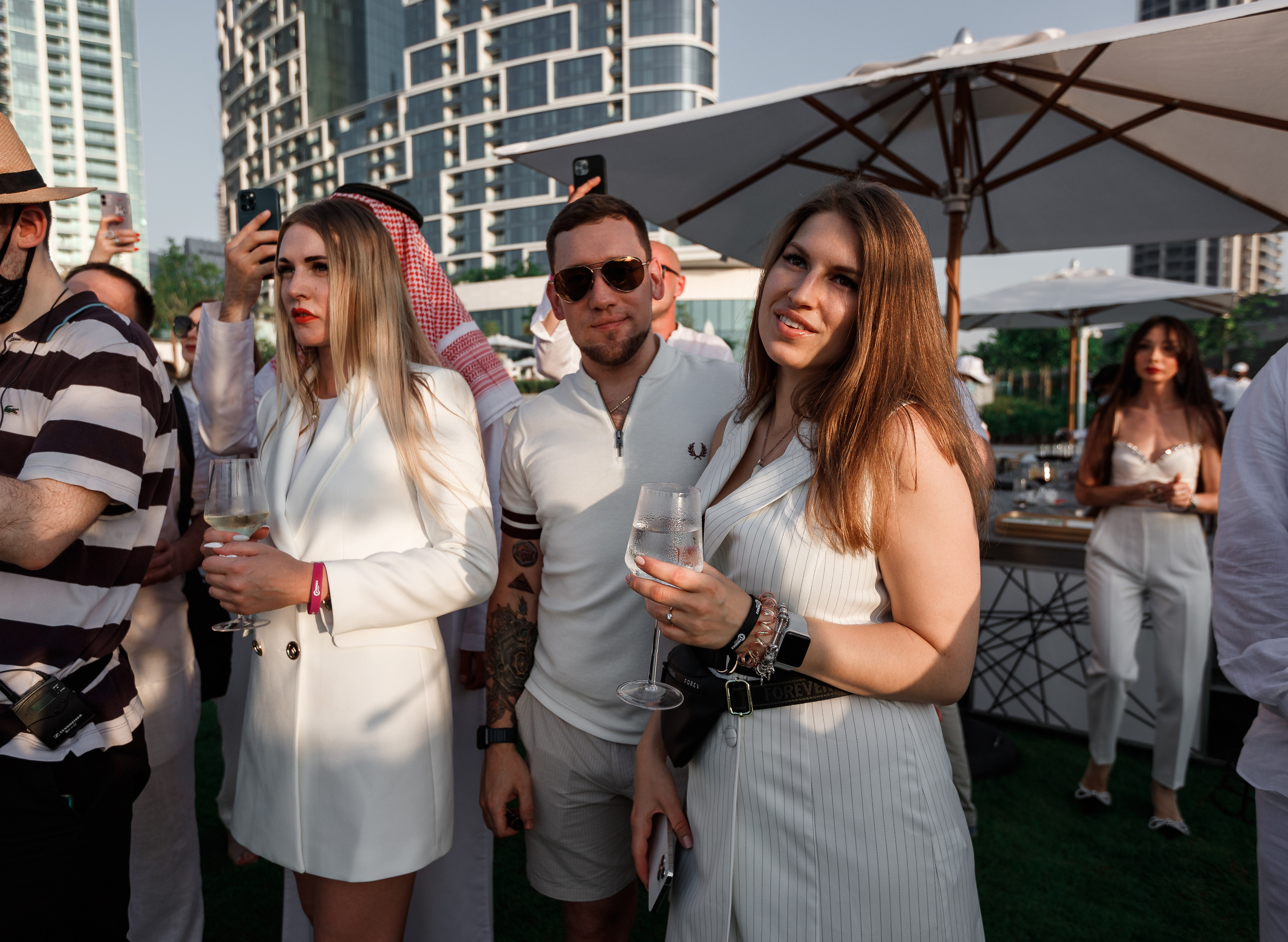Дубай. Белая вечеринка. Фотограф Олег Сотник