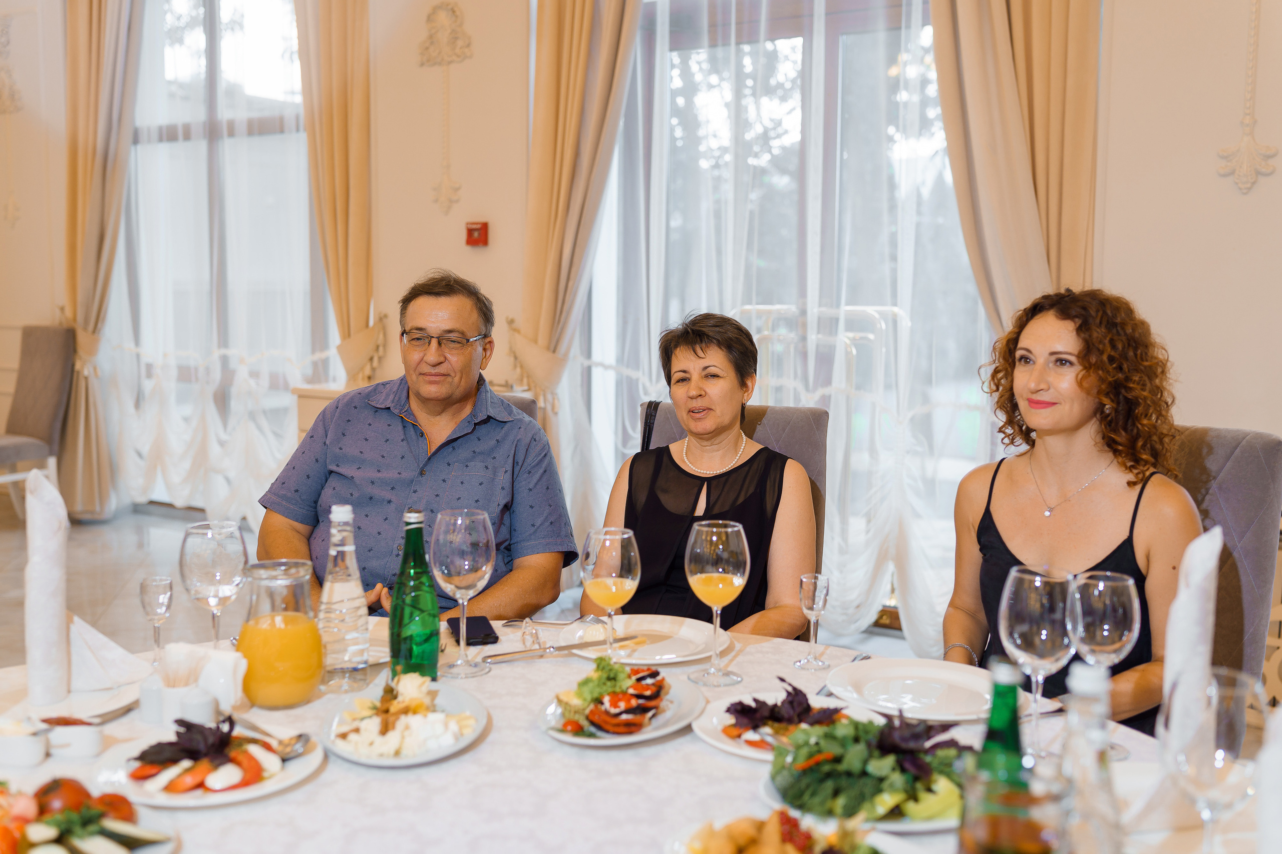 Выпускной в Усадьбе Голицына. Фотограф Олег Сотник