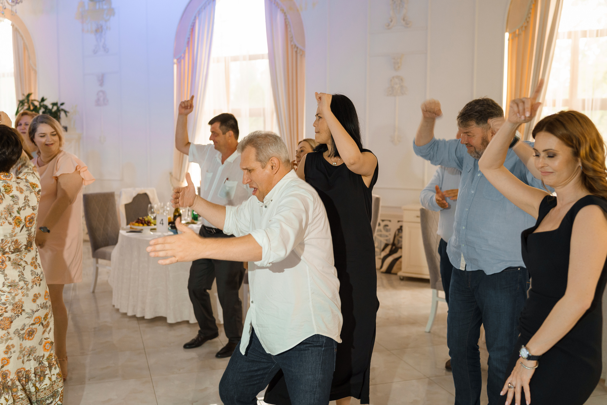 Выпускной в Усадьбе Голицына. Фотограф Олег Сотник