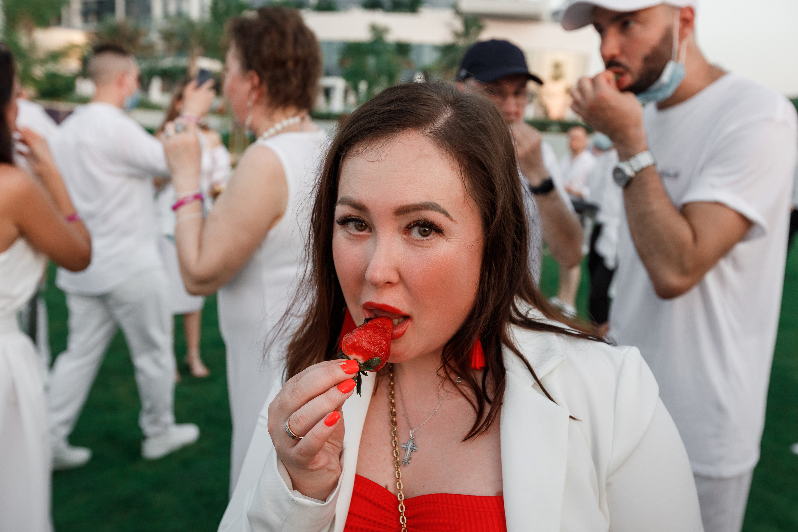 Дубай. Белая вечеринка. Фотограф Олег Сотник