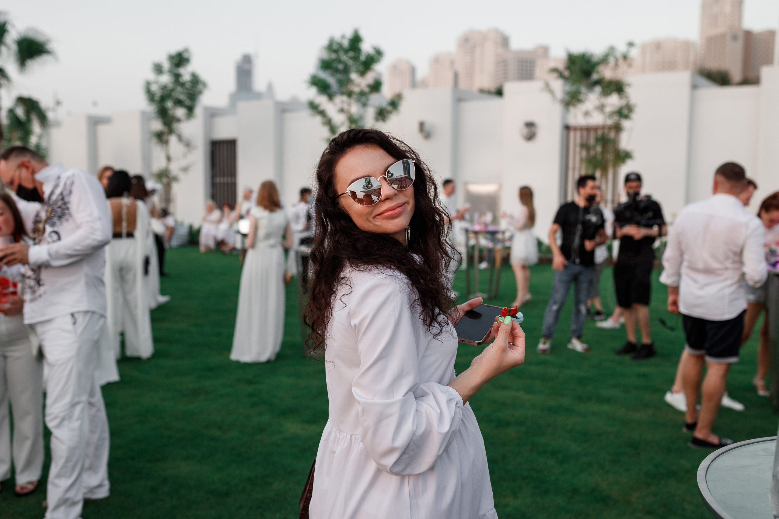 Дубай. Белая вечеринка. Фотограф Олег Сотник