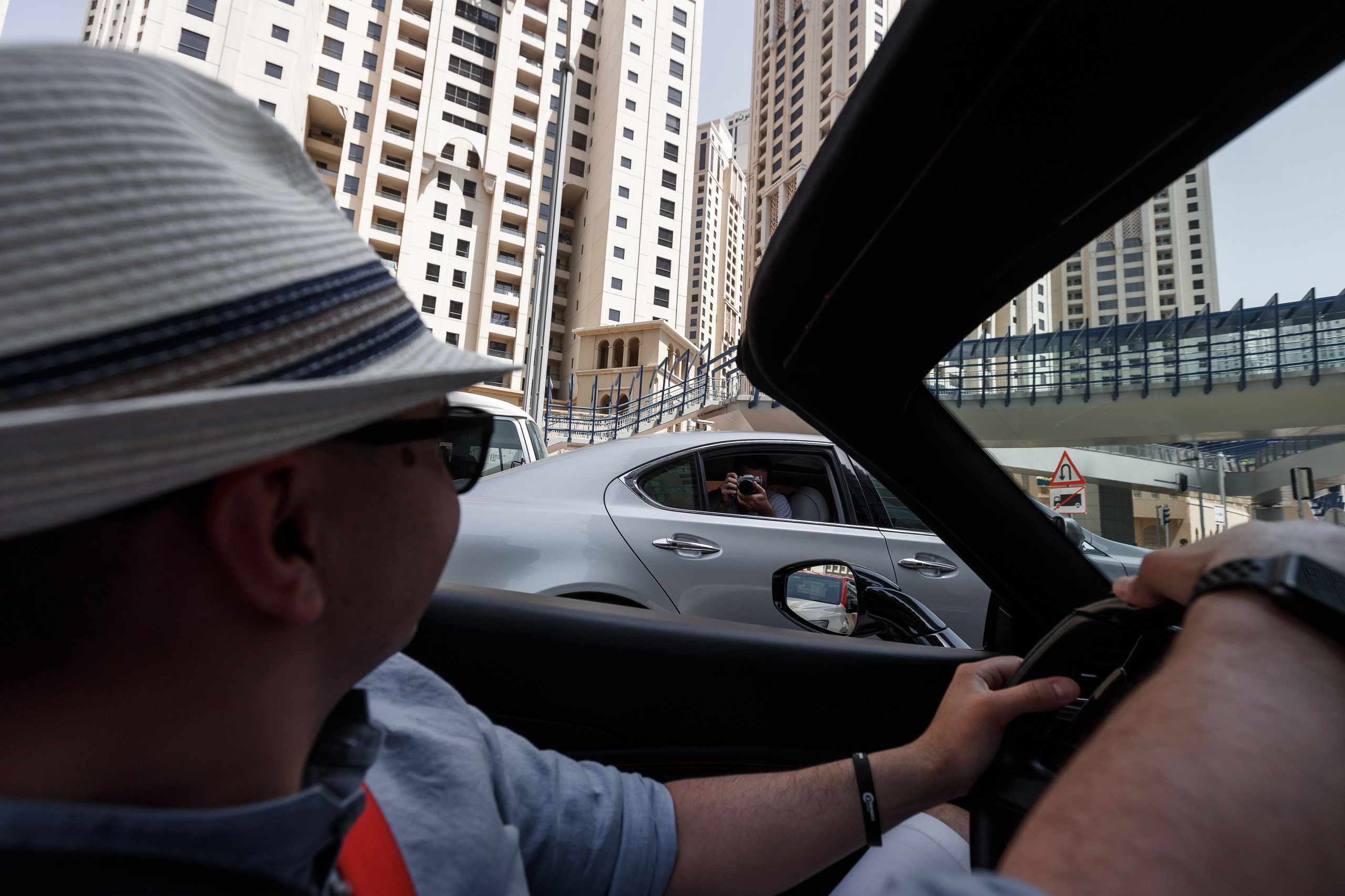 Дубай. Гонки на Ferrari. Фотограф Олег Сотник