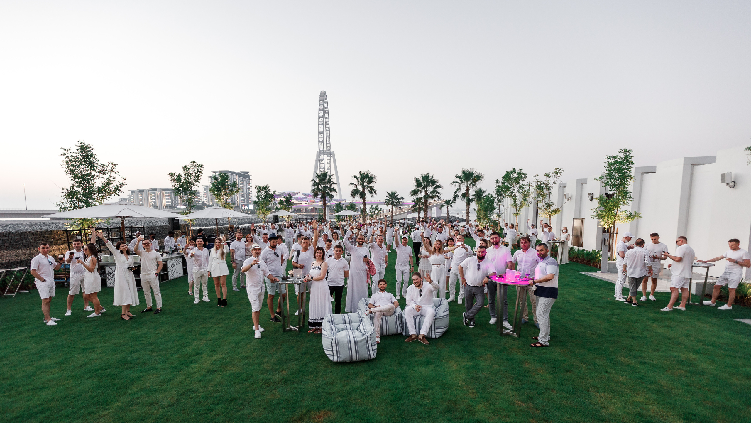 Дубай. Белая вечеринка. Фотограф Олег Сотник