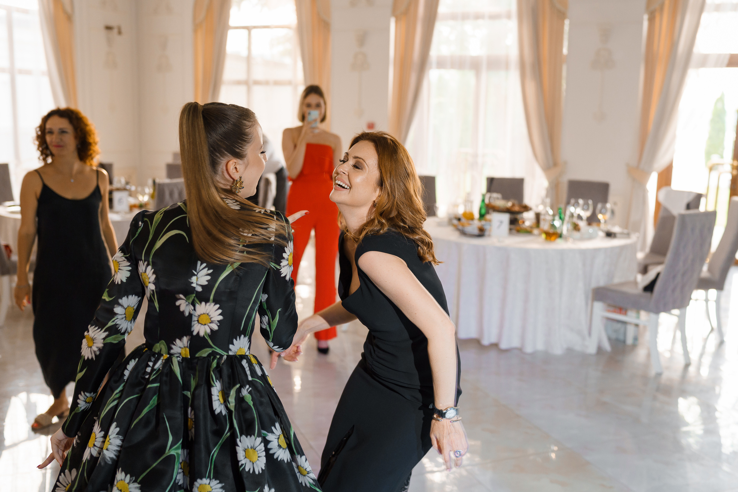 Выпускной в Усадьбе Голицына. Фотограф Олег Сотник