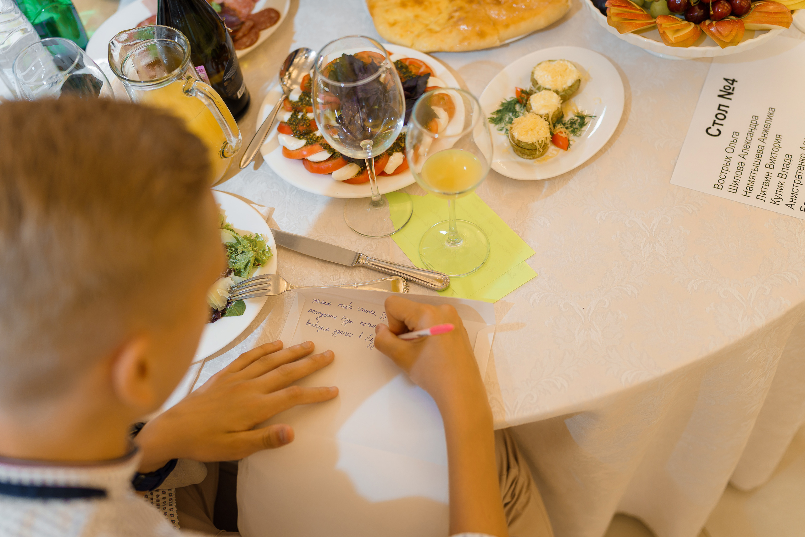 Выпускной в Усадьбе Голицына. Фотограф Олег Сотник