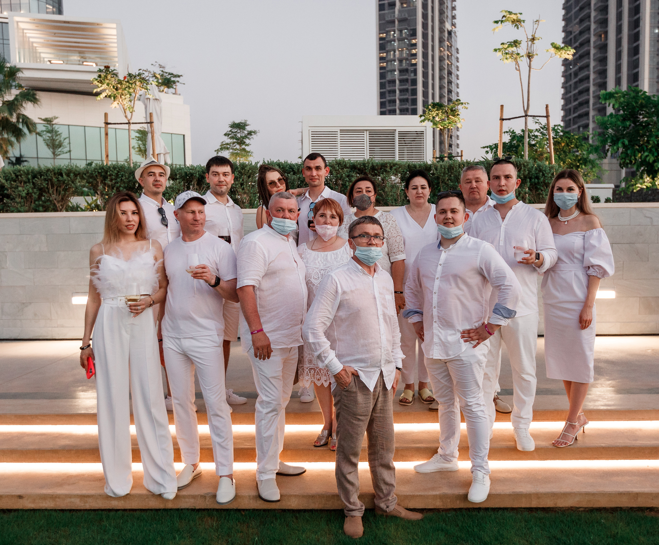 Дубай. Белая вечеринка. Фотограф Олег Сотник