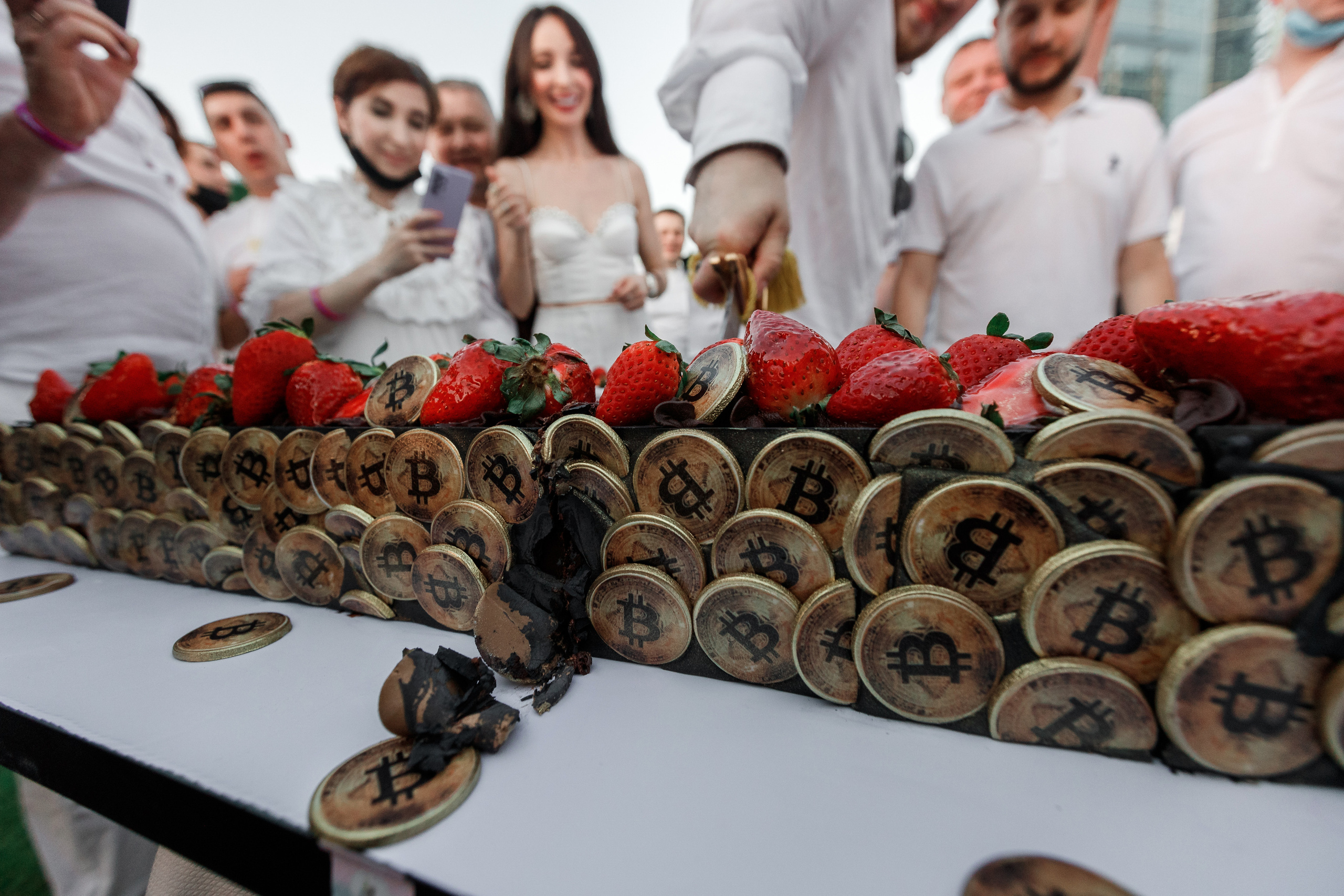 Дубай. Белая вечеринка. Фотограф Олег Сотник