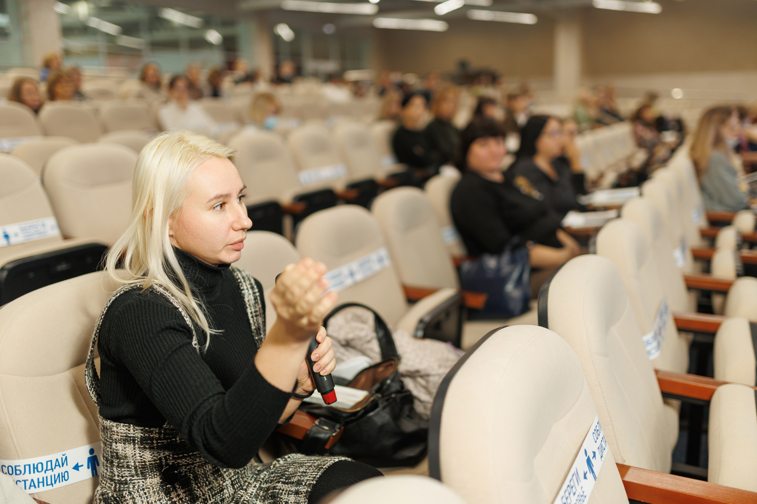 Конференция в Омске для Хатакон. Фотограф Олег Сотник