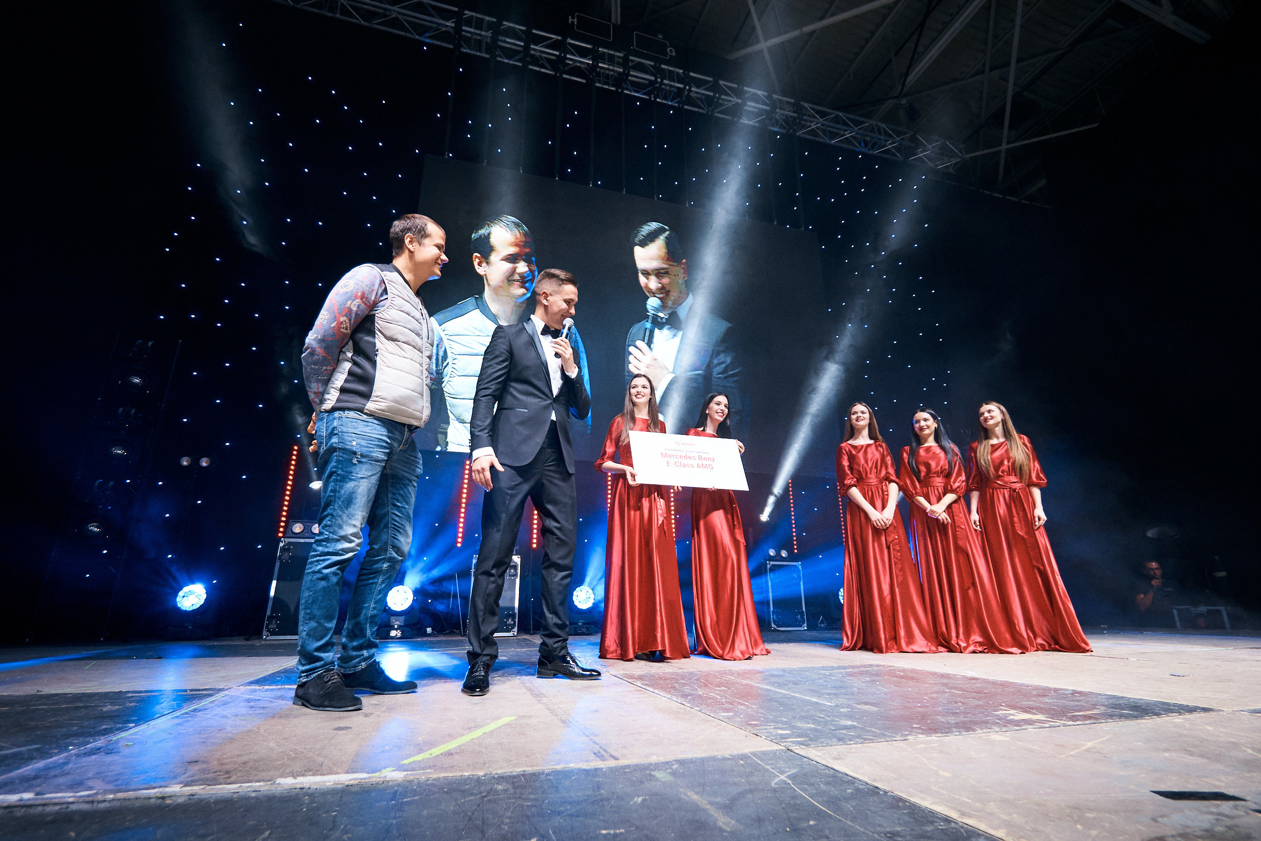 Фонбет 25 лет. Фотограф Олег Сотник