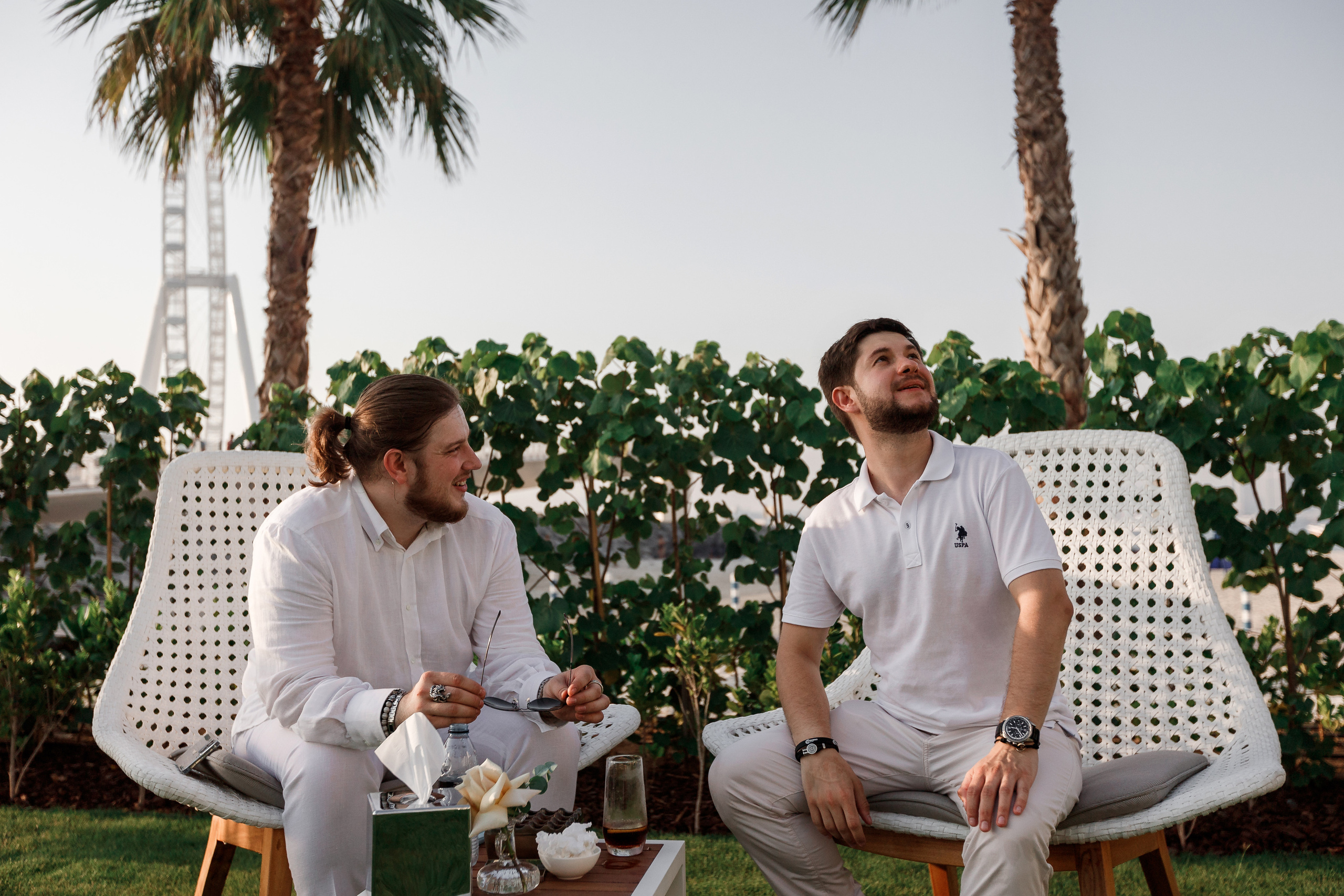 Дубай. Белая вечеринка. Фотограф Олег Сотник