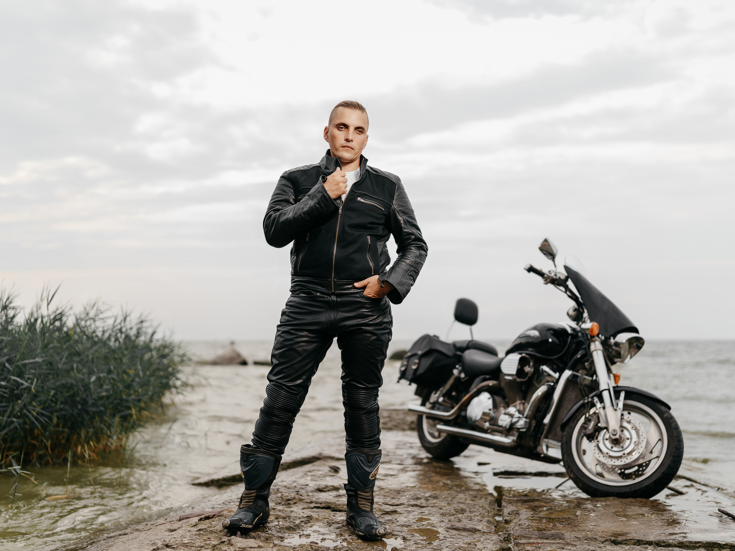 Деловой портрет для президента мотоклуба. Фотограф Олег Сотник
