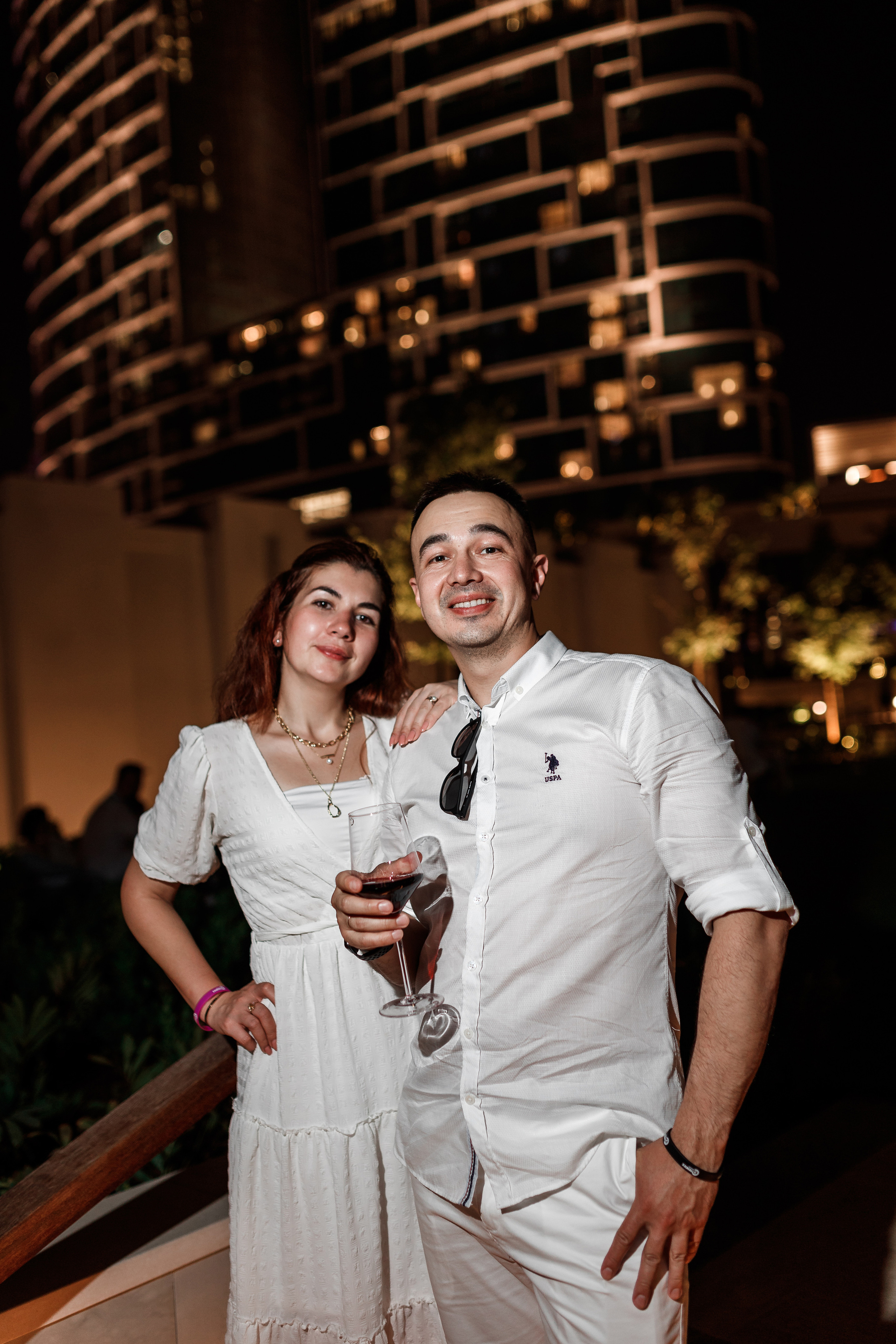 Дубай. Белая вечеринка. Фотограф Олег Сотник