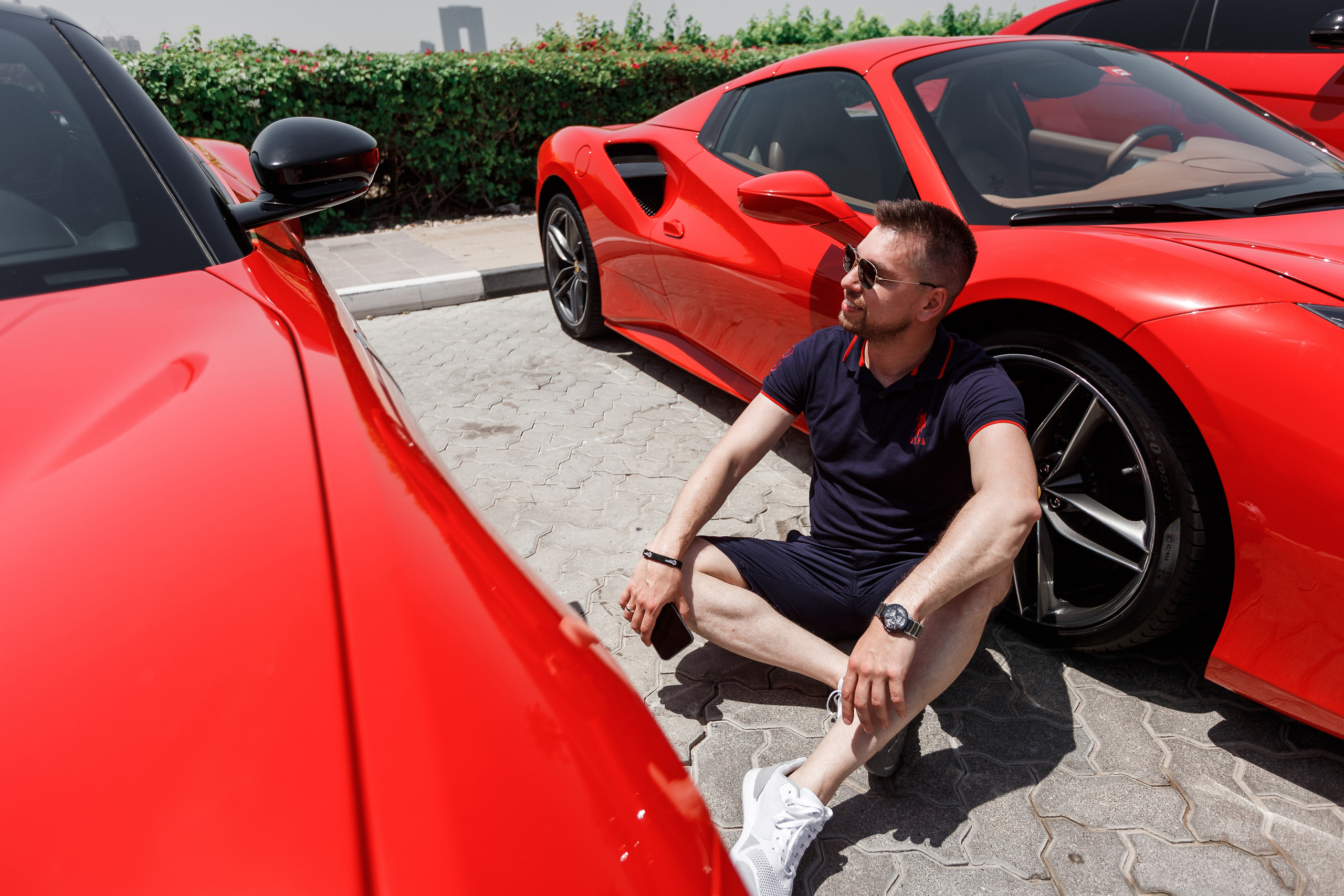 Дубай. Гонки на Ferrari. Фотограф Олег Сотник