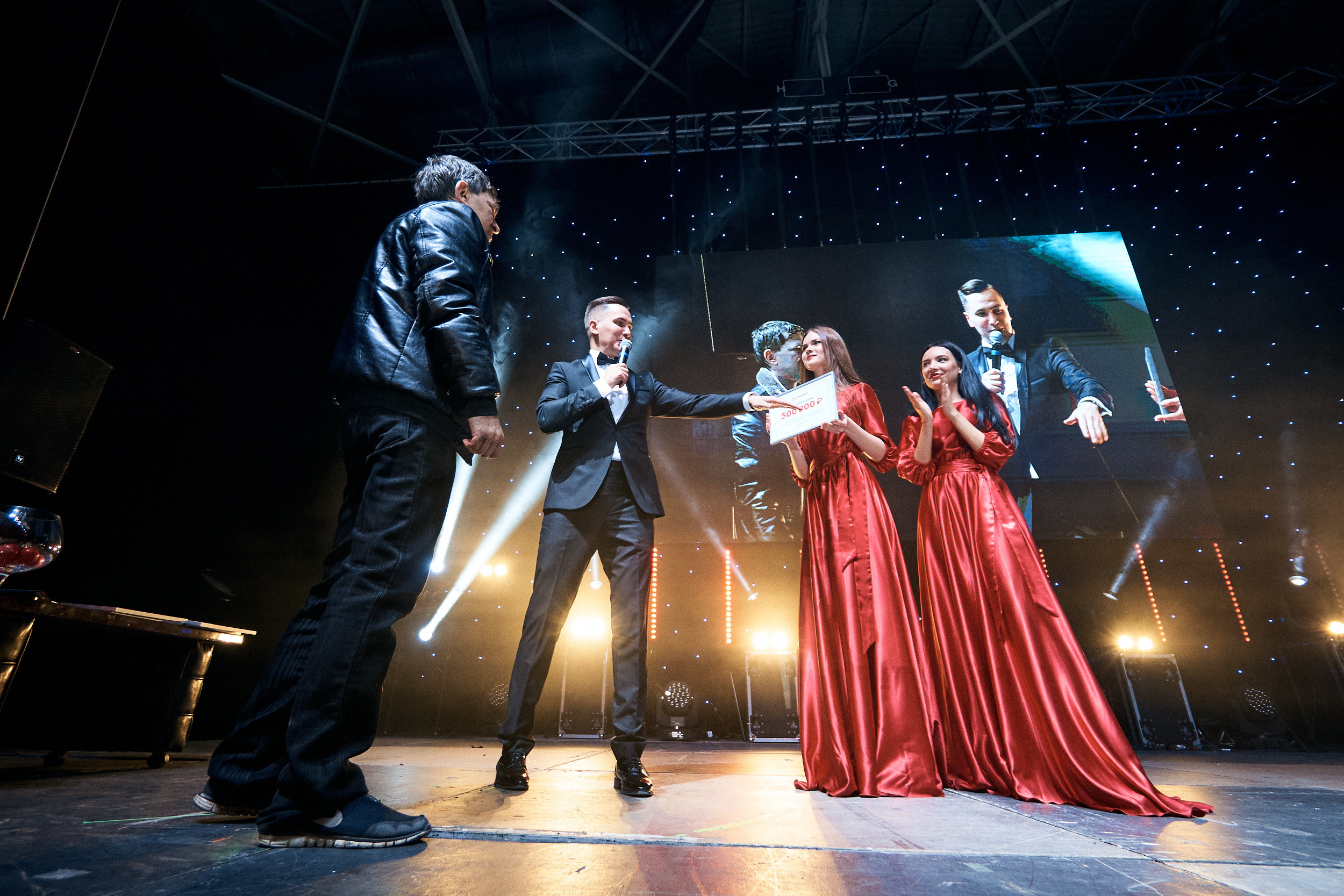 Фонбет 25 лет. Фотограф Олег Сотник