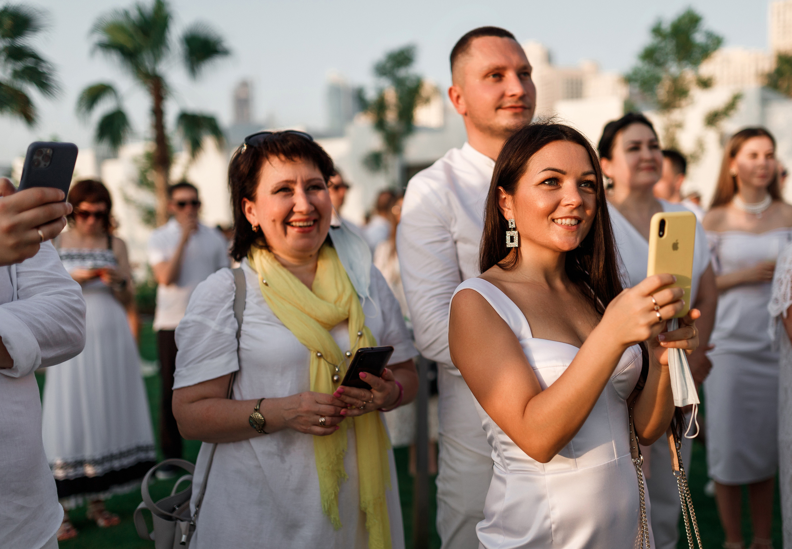 Дубай. Белая вечеринка. Фотограф Олег Сотник