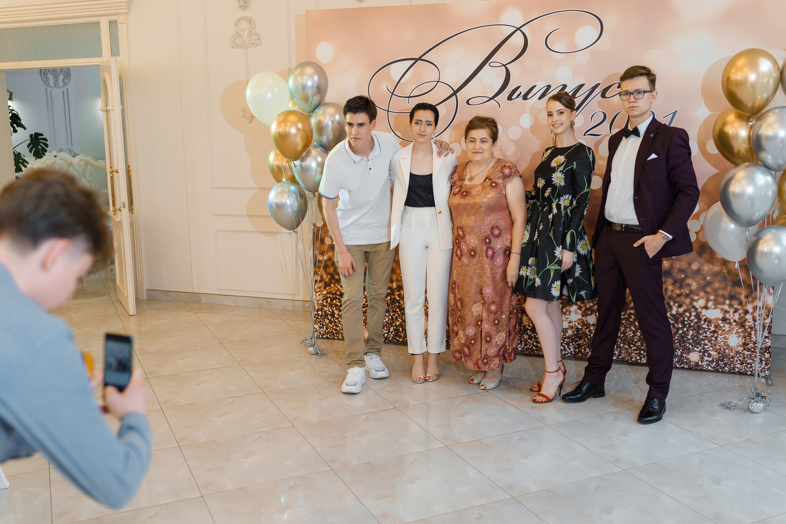 Выпускной в Усадьбе Голицына. Фотограф Олег Сотник
