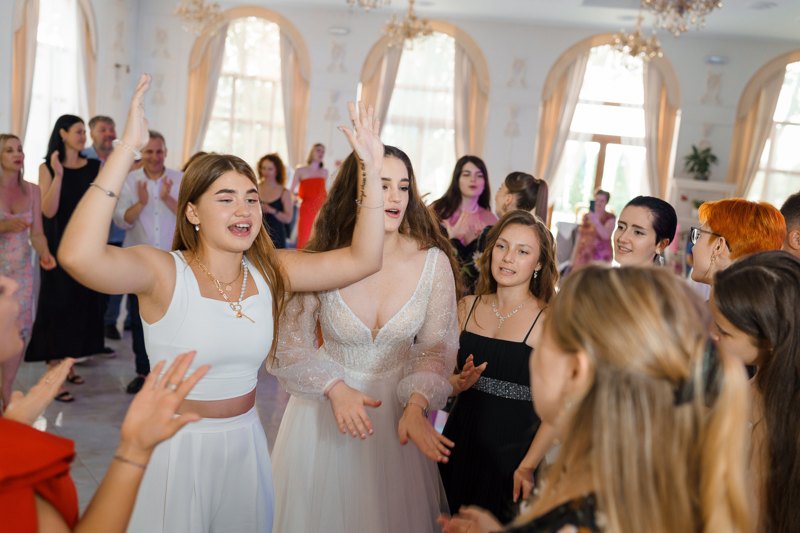 Выпускной в Усадьбе Голицына. Фотограф Олег Сотник