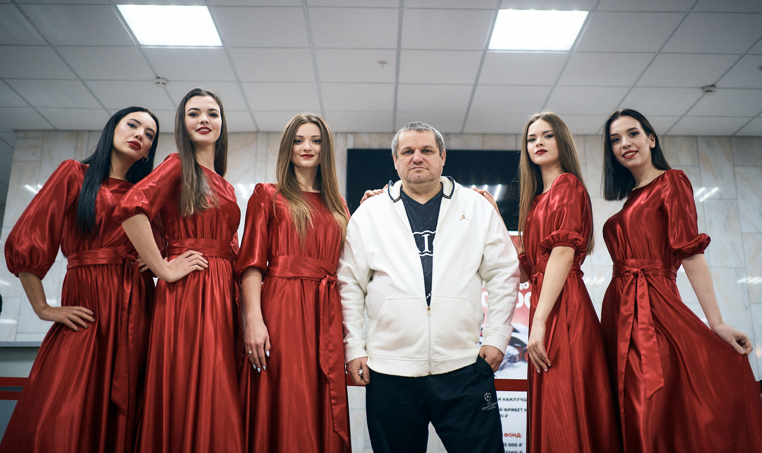 Фонбет 25 лет. Фотограф Олег Сотник