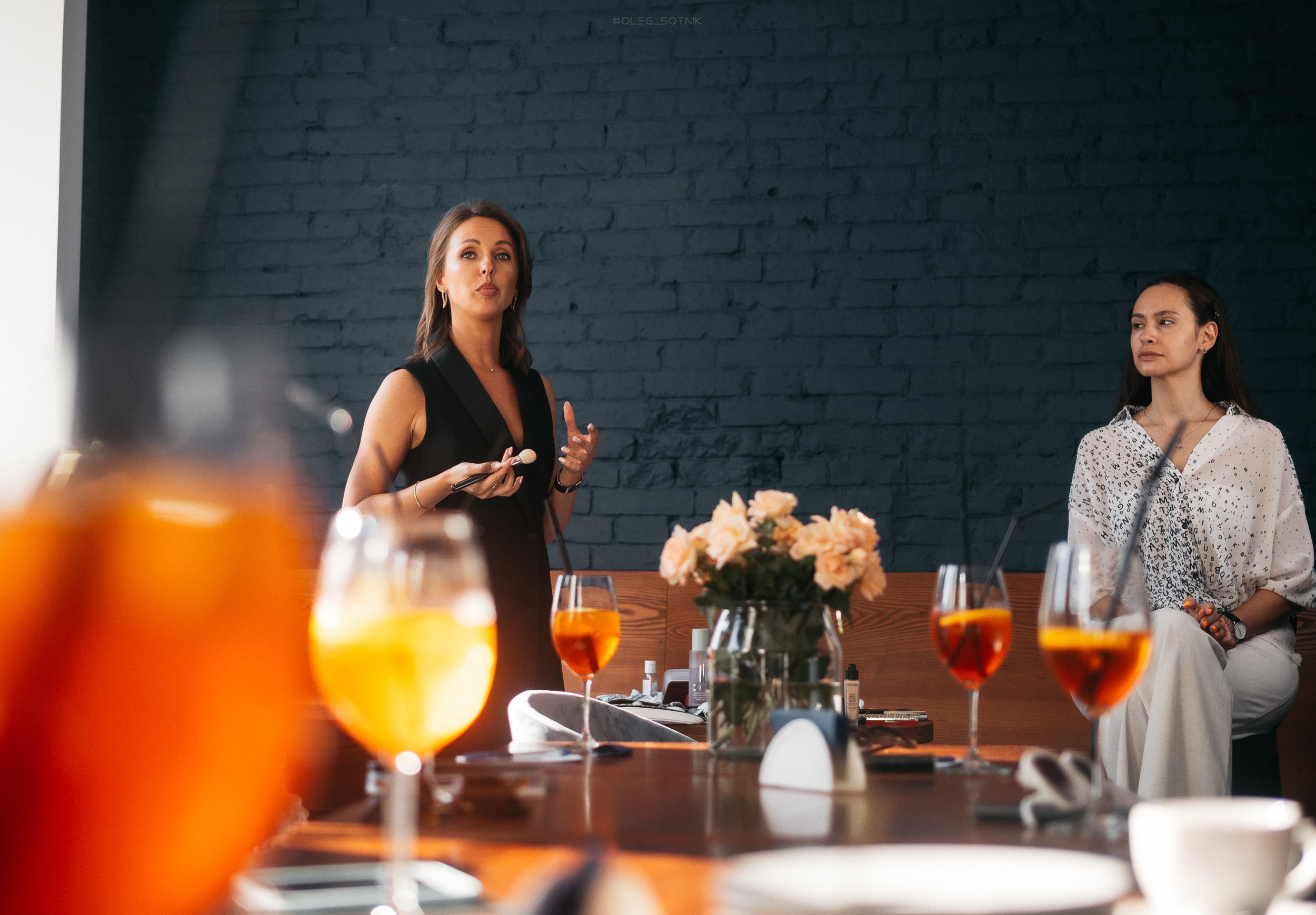 Мастер класс по визажу. Фотограф Олег Сотник