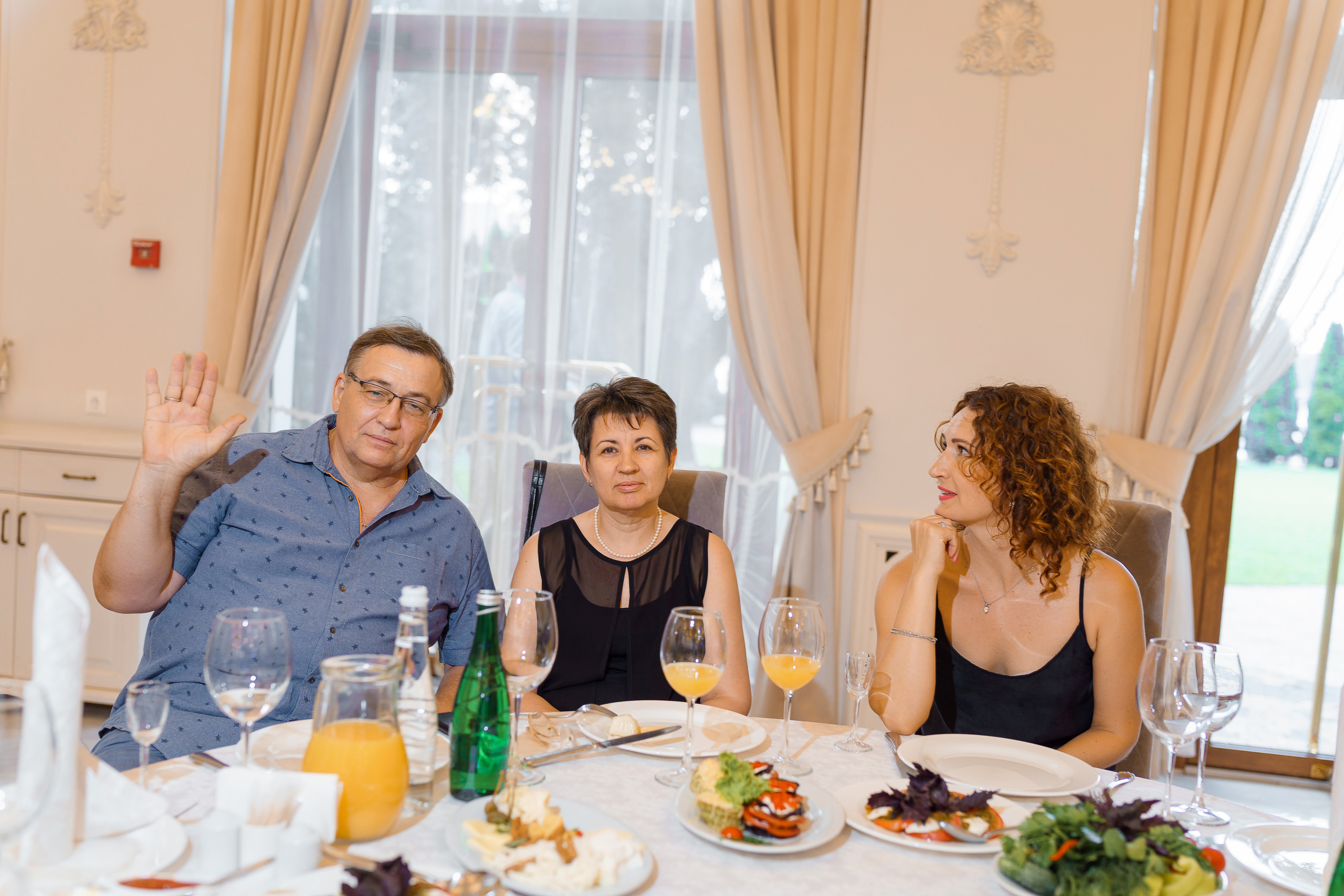 Выпускной в Усадьбе Голицына. Фотограф Олег Сотник