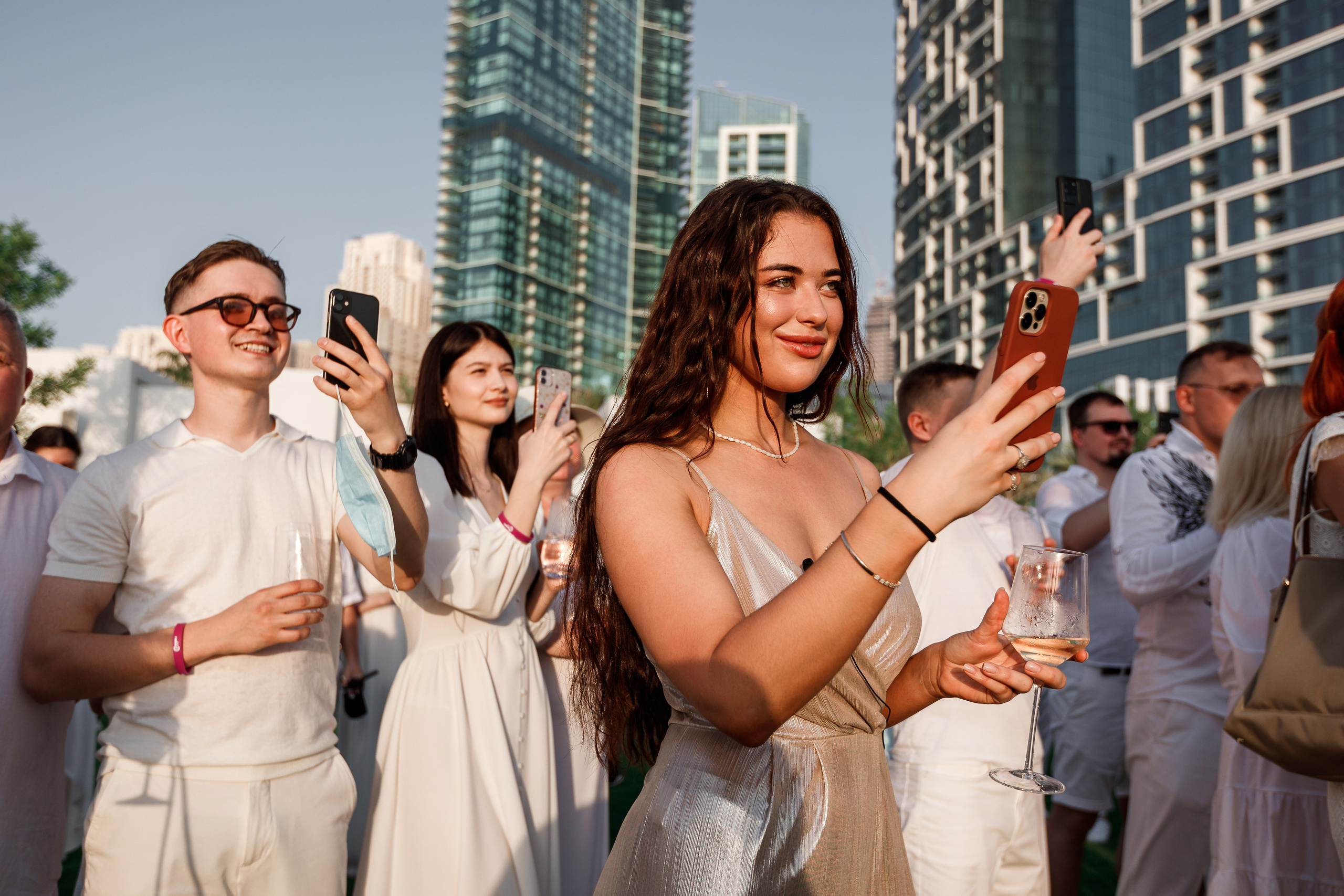 Дубай. Белая вечеринка. Фотограф Олег Сотник