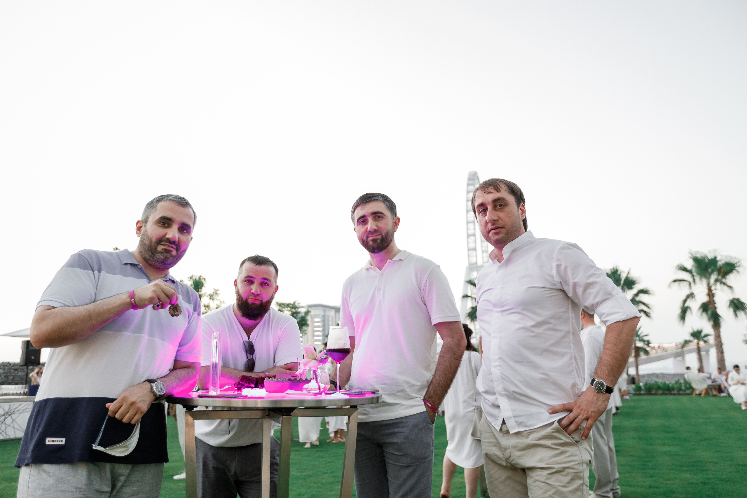 Дубай. Белая вечеринка. Фотограф Олег Сотник