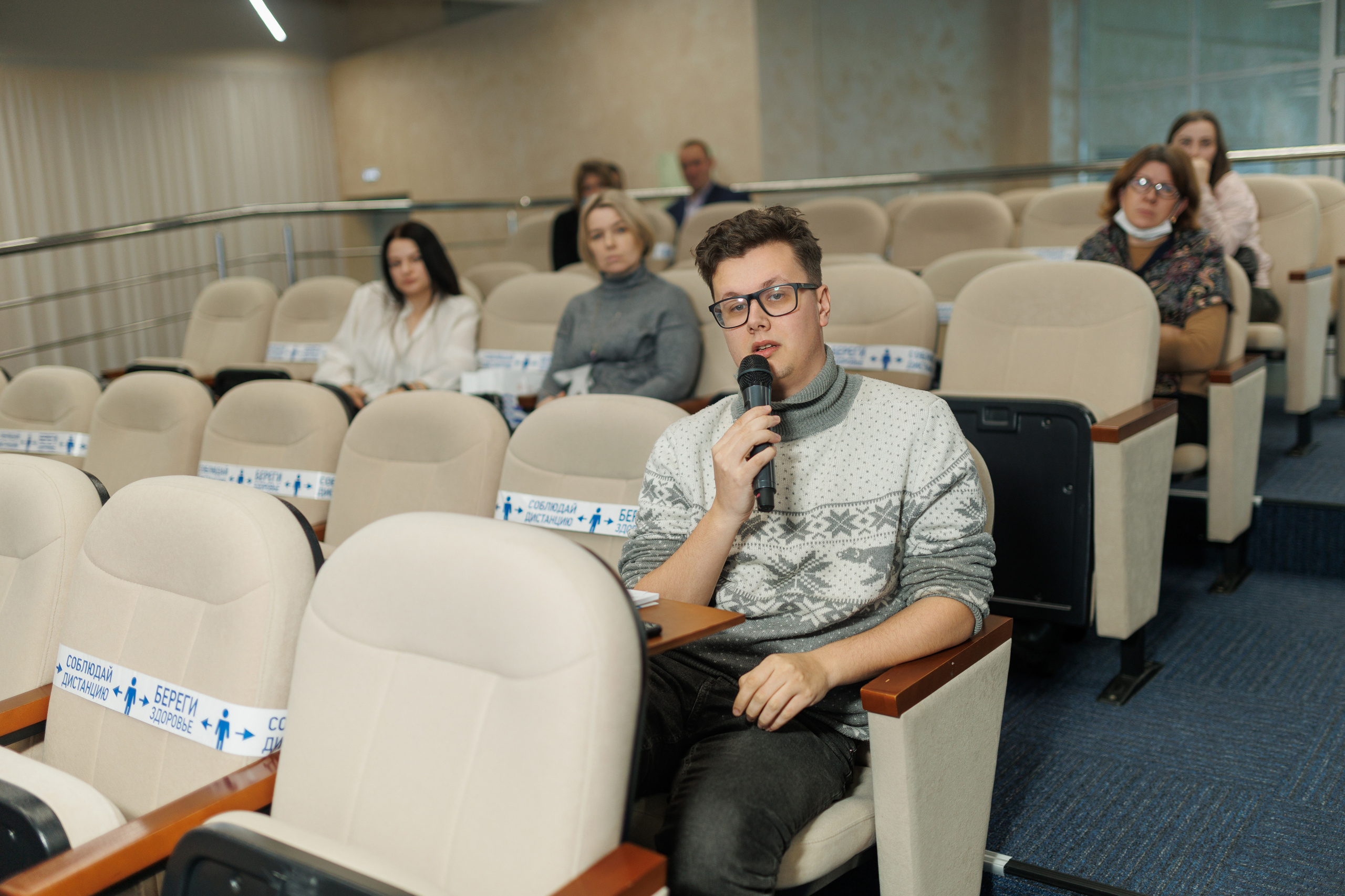 Конференция в Омске для Хатакон. Фотограф Олег Сотник