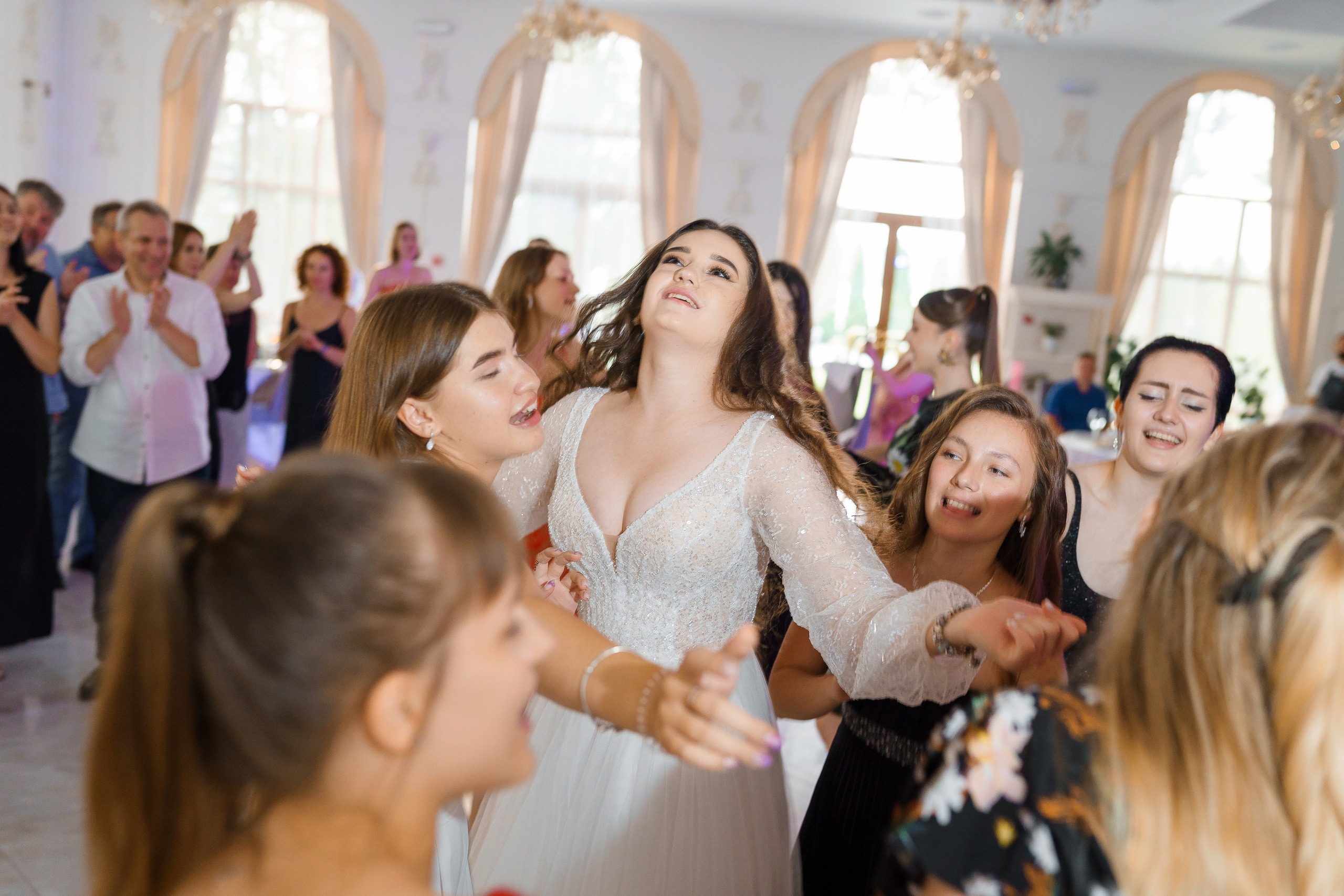 Выпускной в Усадьбе Голицына. Фотограф Олег Сотник