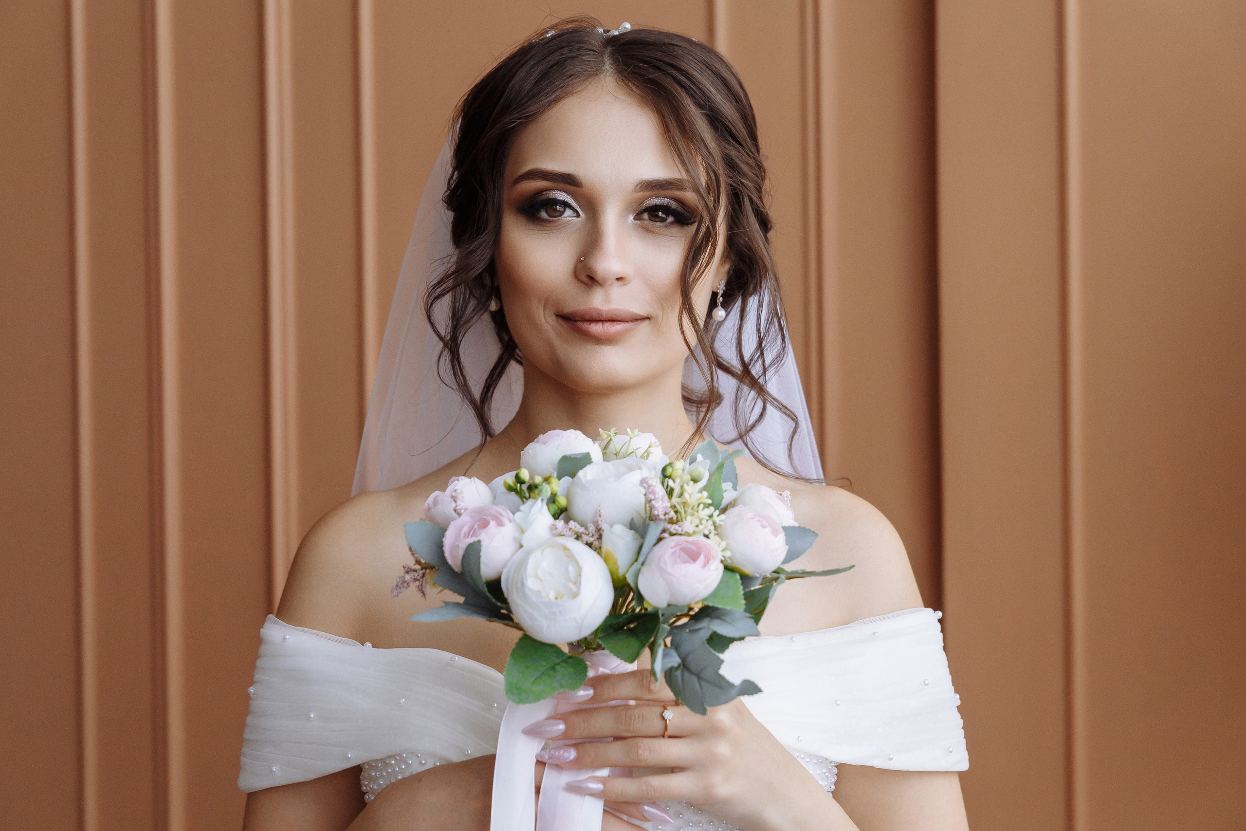 Павел, Мария — фотографии в студии и парке. Событийный фотограф Максим Бескоровайновнов