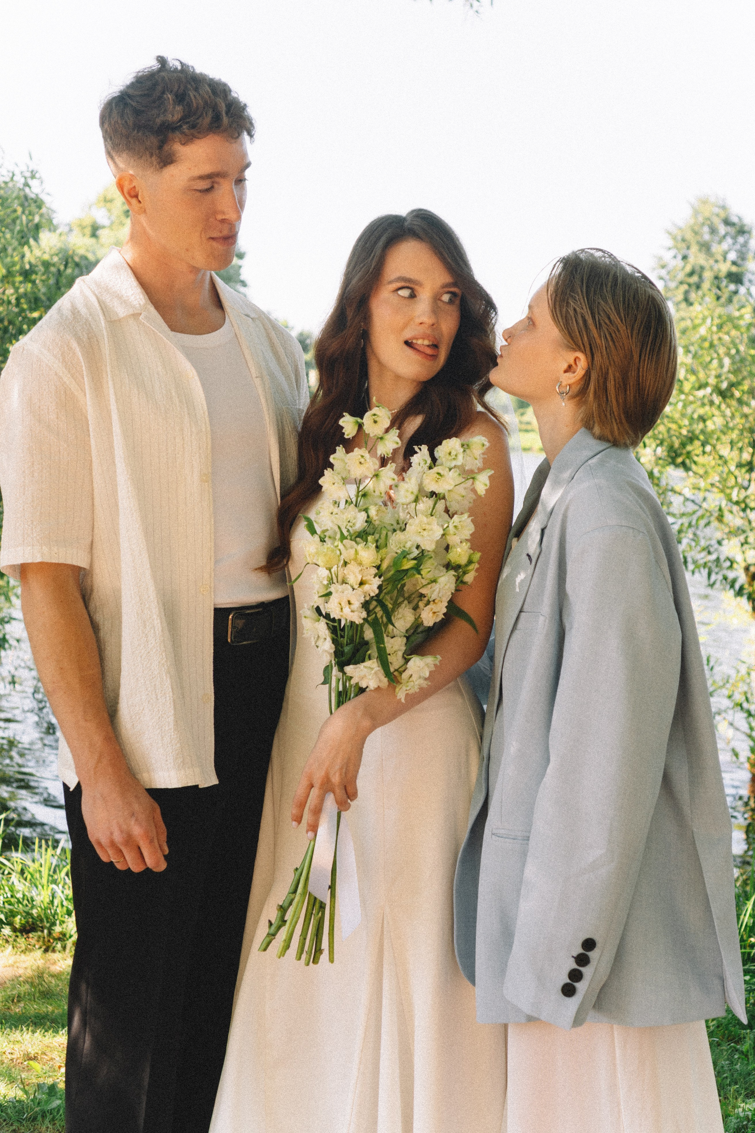 СВАДЕБНАЯ СЬЕМКА В ПЕТЕРГОФЕ И СЬЕМКА РЕПОРТАЖА В ЗАГСЕ ПЕТЕРГОФА. Профессиональный фотограф, Санкт-Петербург — Виктория Богомолова