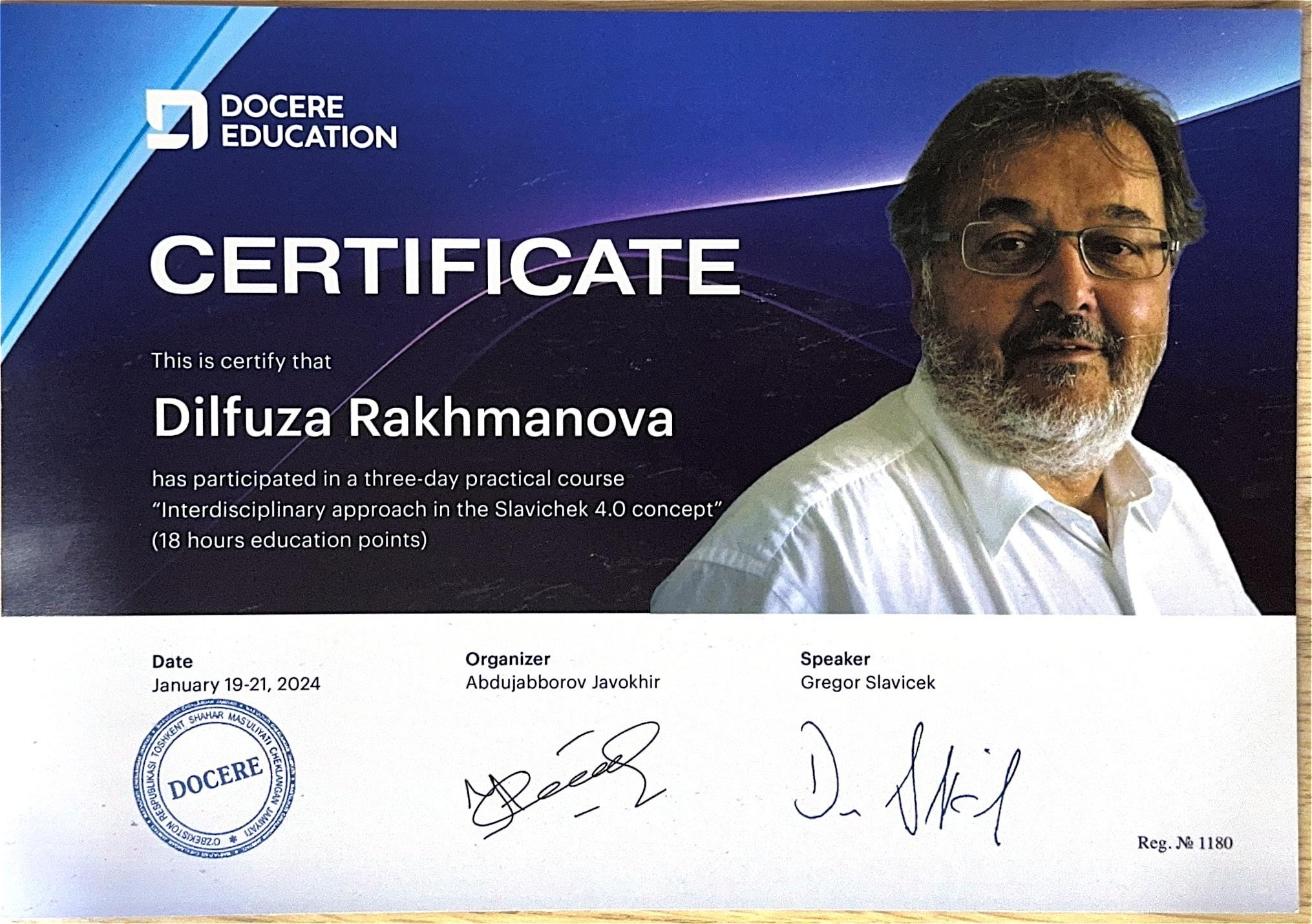 Образование и опыт. Стоматолог ортодонт-гнатолог в Москве