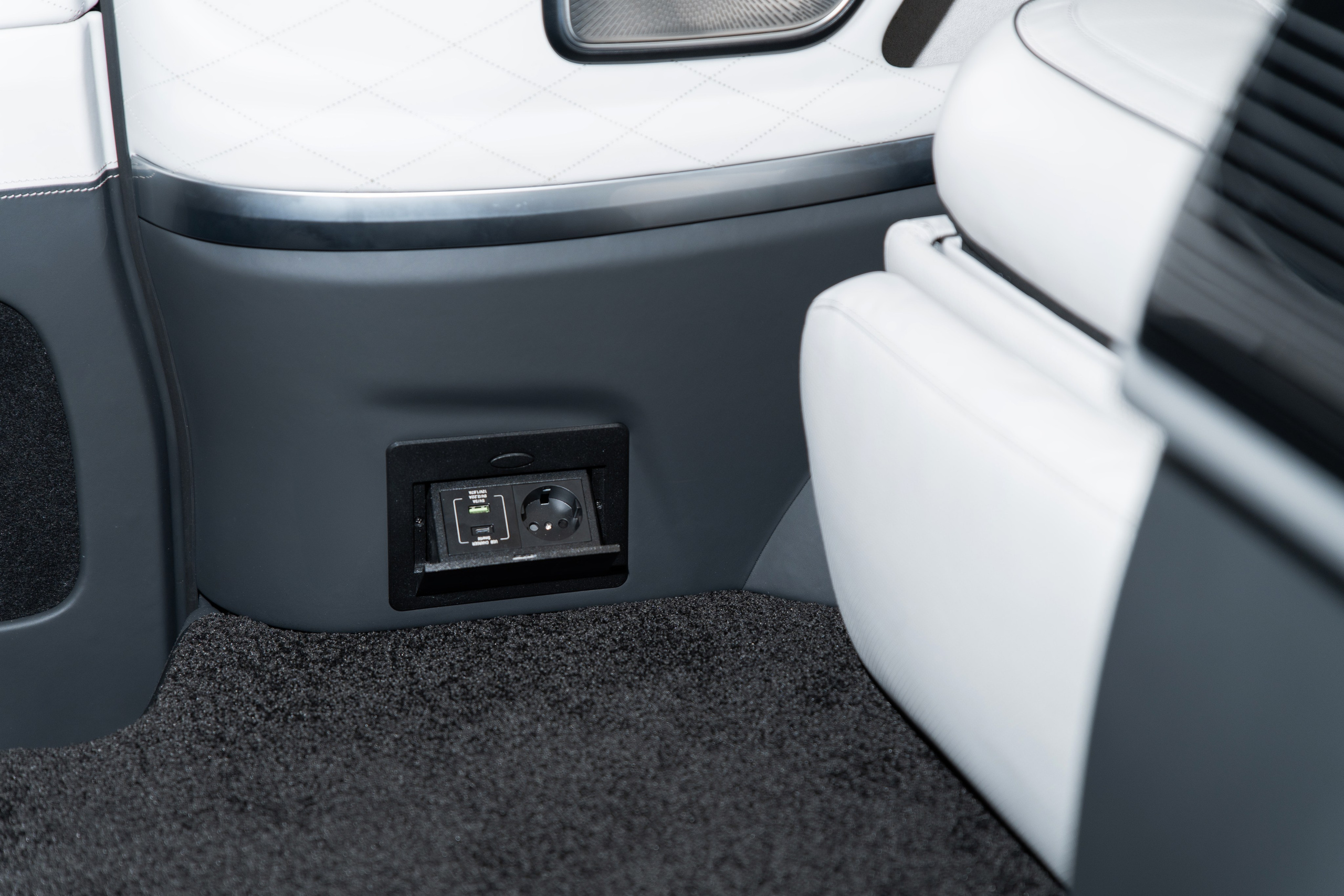 Mercedes-Benz V-Class. Автомобильный фотограф Светлана Усова