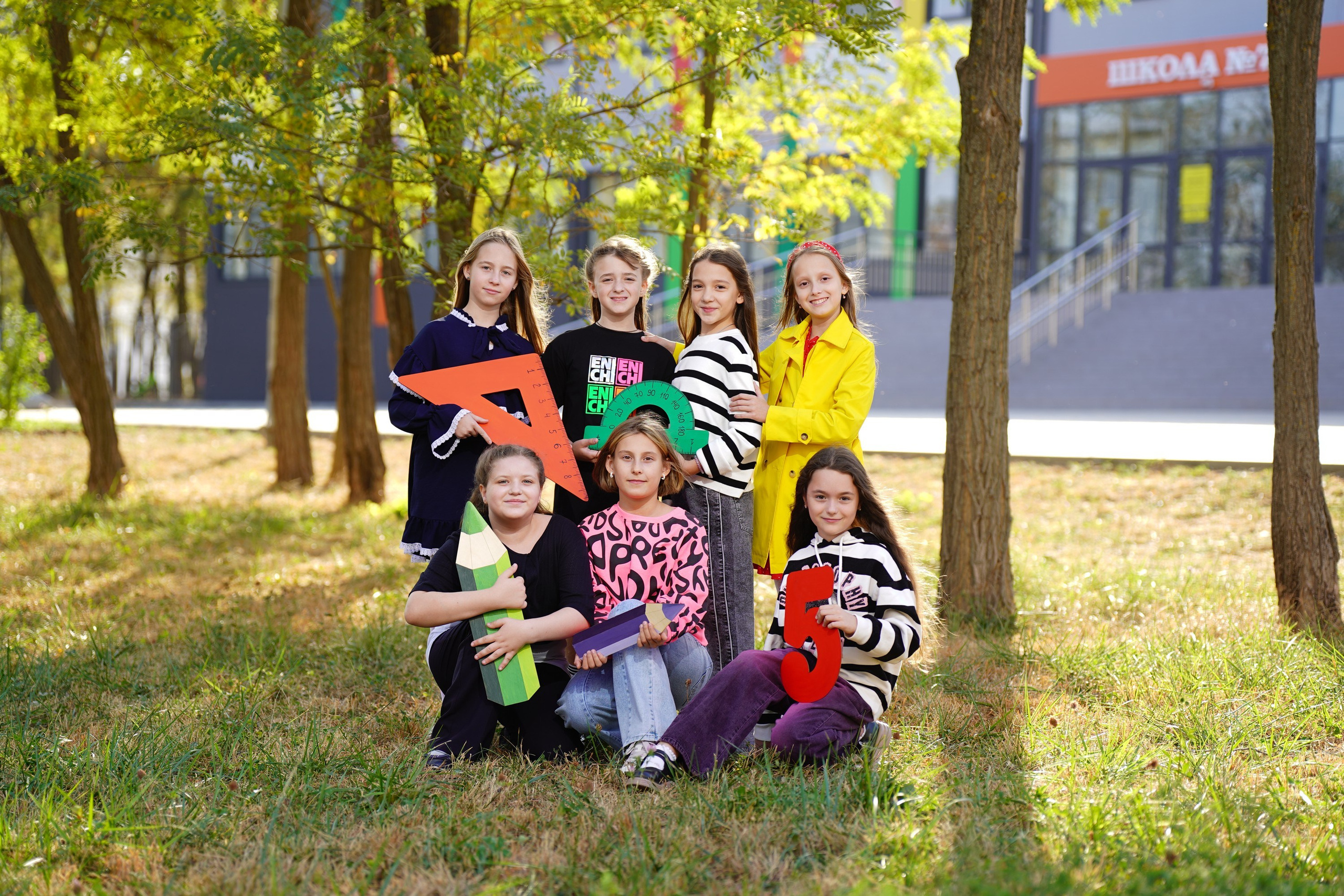 Фотосессии на улице. MEMENTO.Выпускные альбомы, школьные, юбилейные и другие книги. Ростов-на-Дону