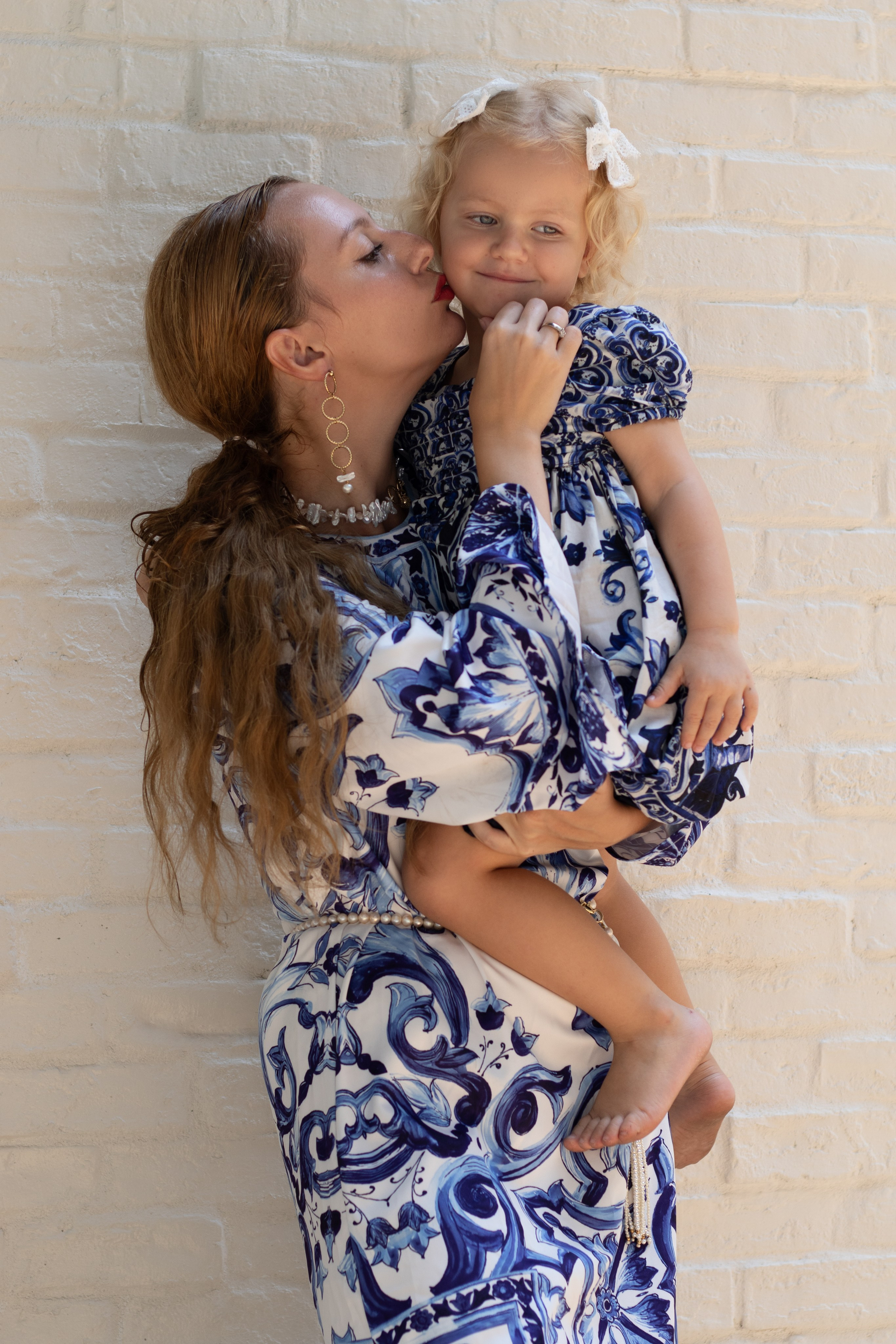 Maria and Anna. Portrait photographer in Thailand