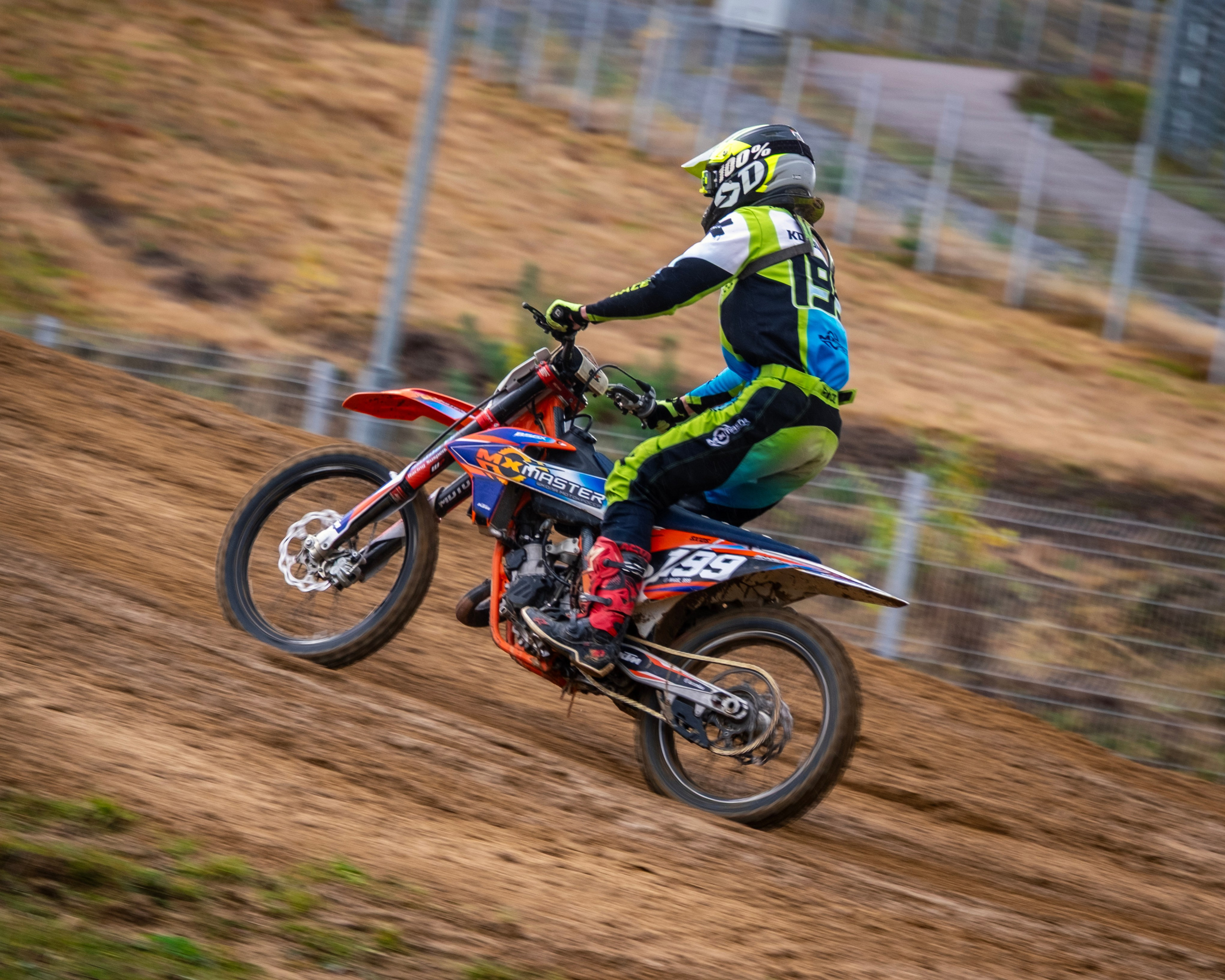 Мотокросс (Игора Драйв). Автомобильные фотографии и рисунки в Санкт-Петербурги Пашков Дмитрий