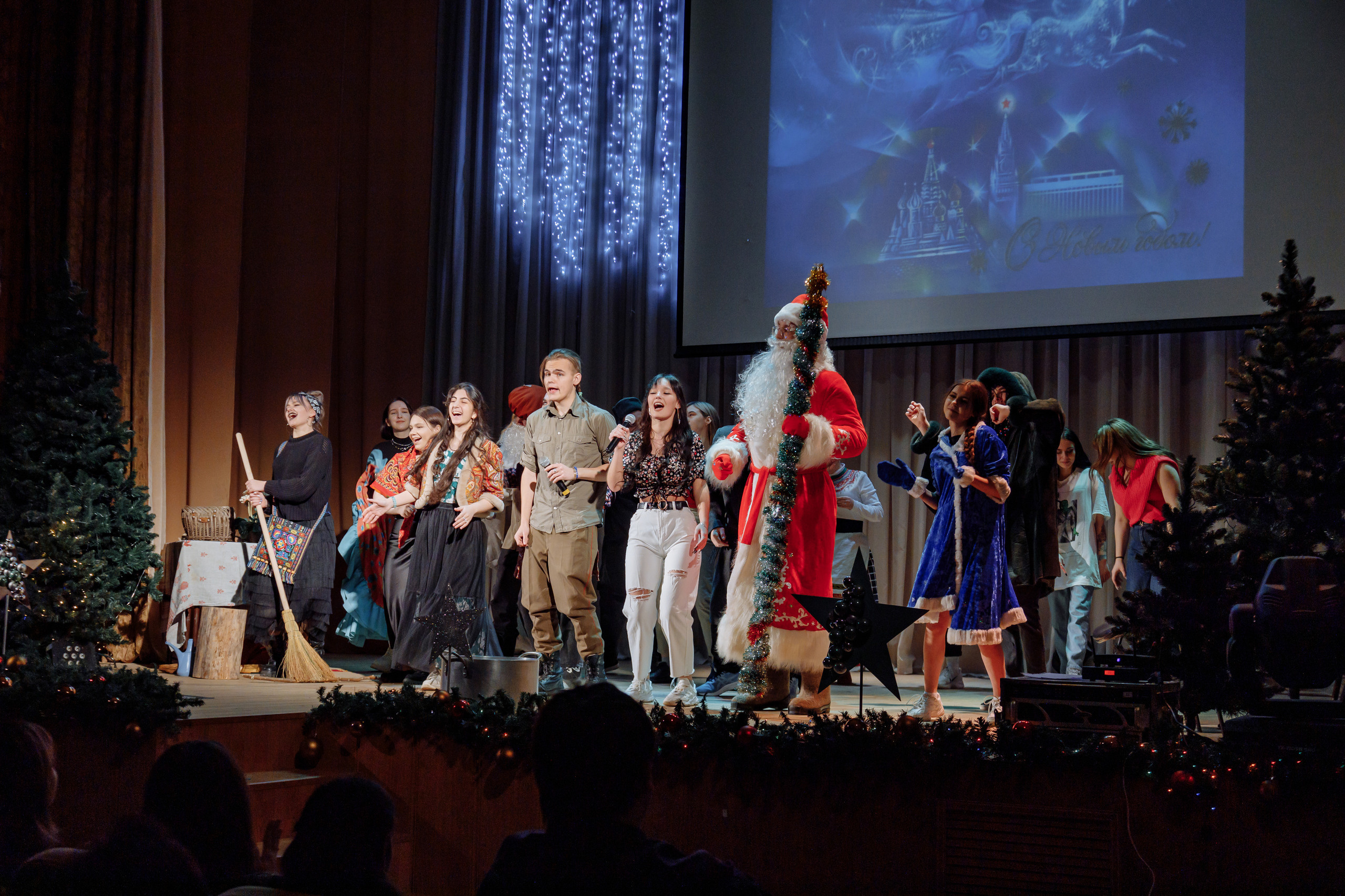 Новогодний концерт в КИТиФ. Фотограф, видеограф