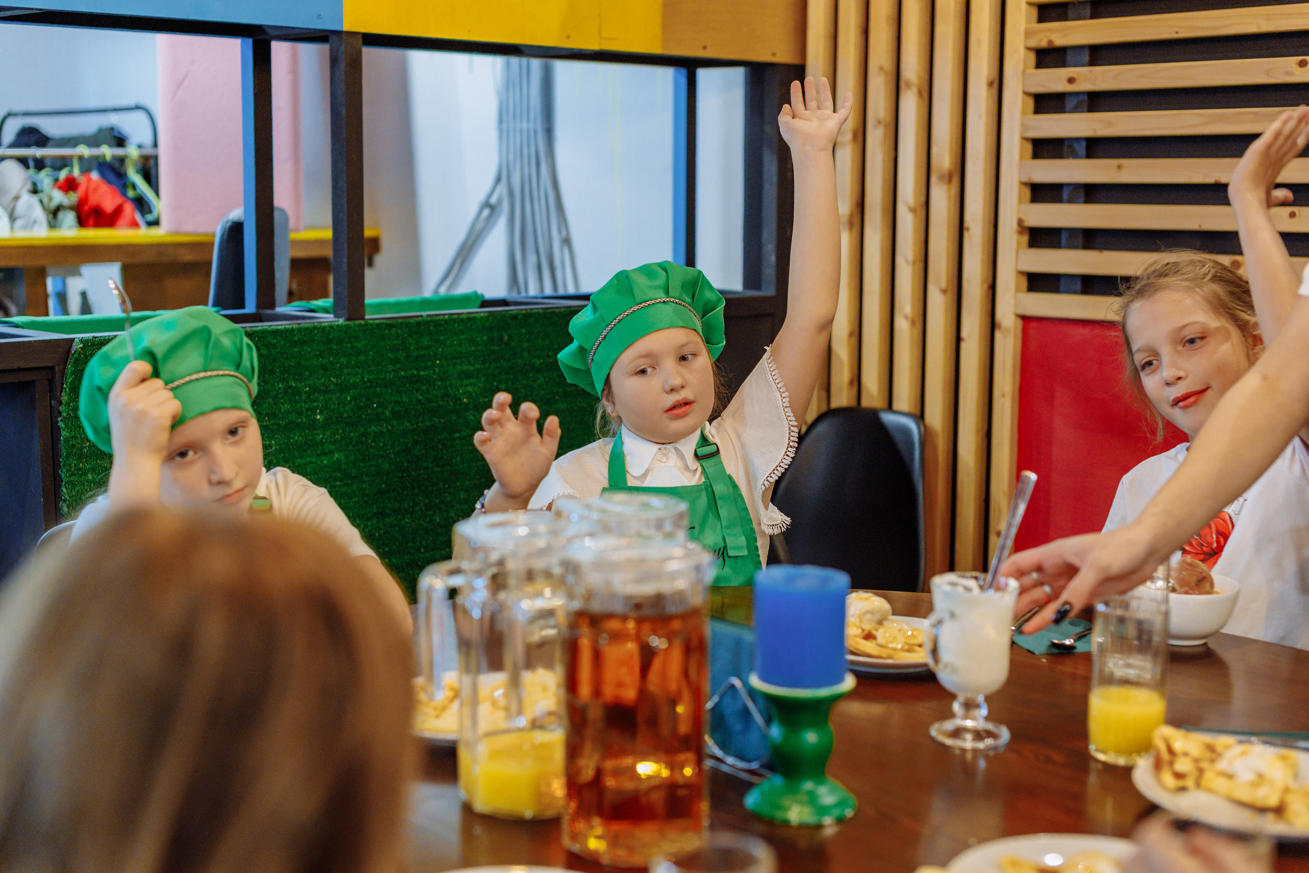 Внеклассное детское мероприятие. Фотограф, видеограф